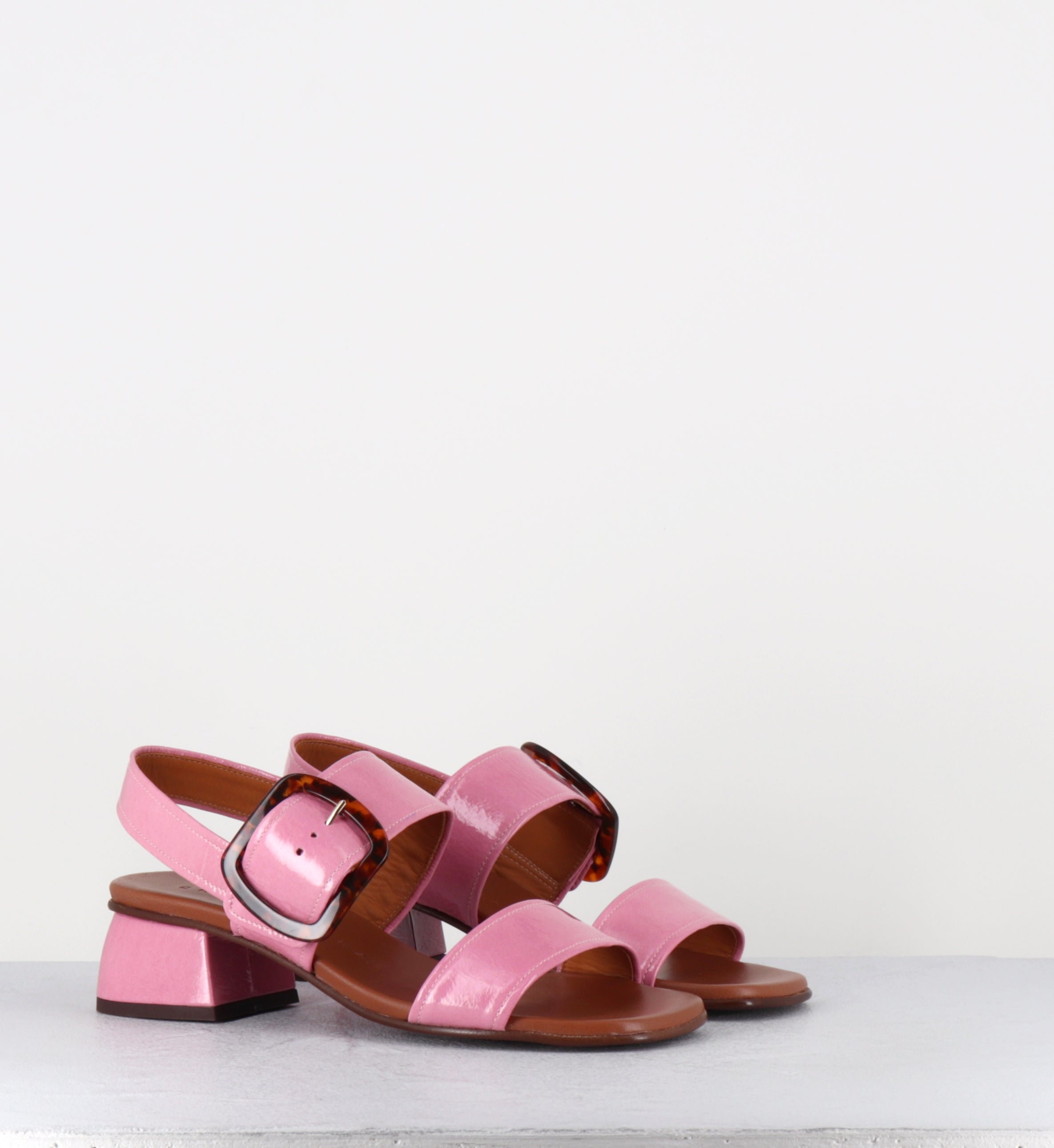Sandales en cuir vernis rose bonbon - QUANDA48 SUCRE PINK