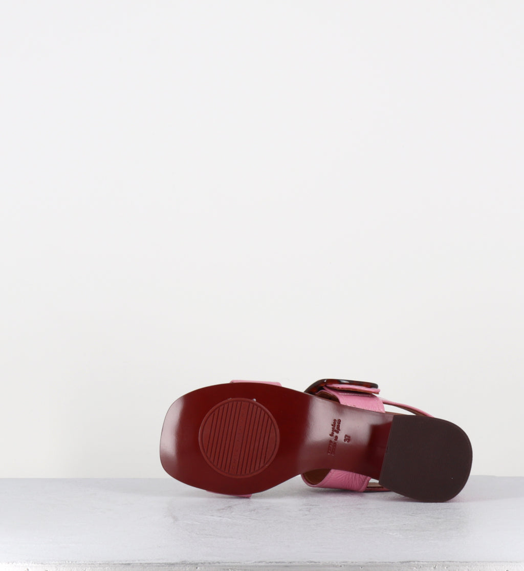 Sandales en cuir vernis rose bonbon - QUANDA48 SUCRE PINK