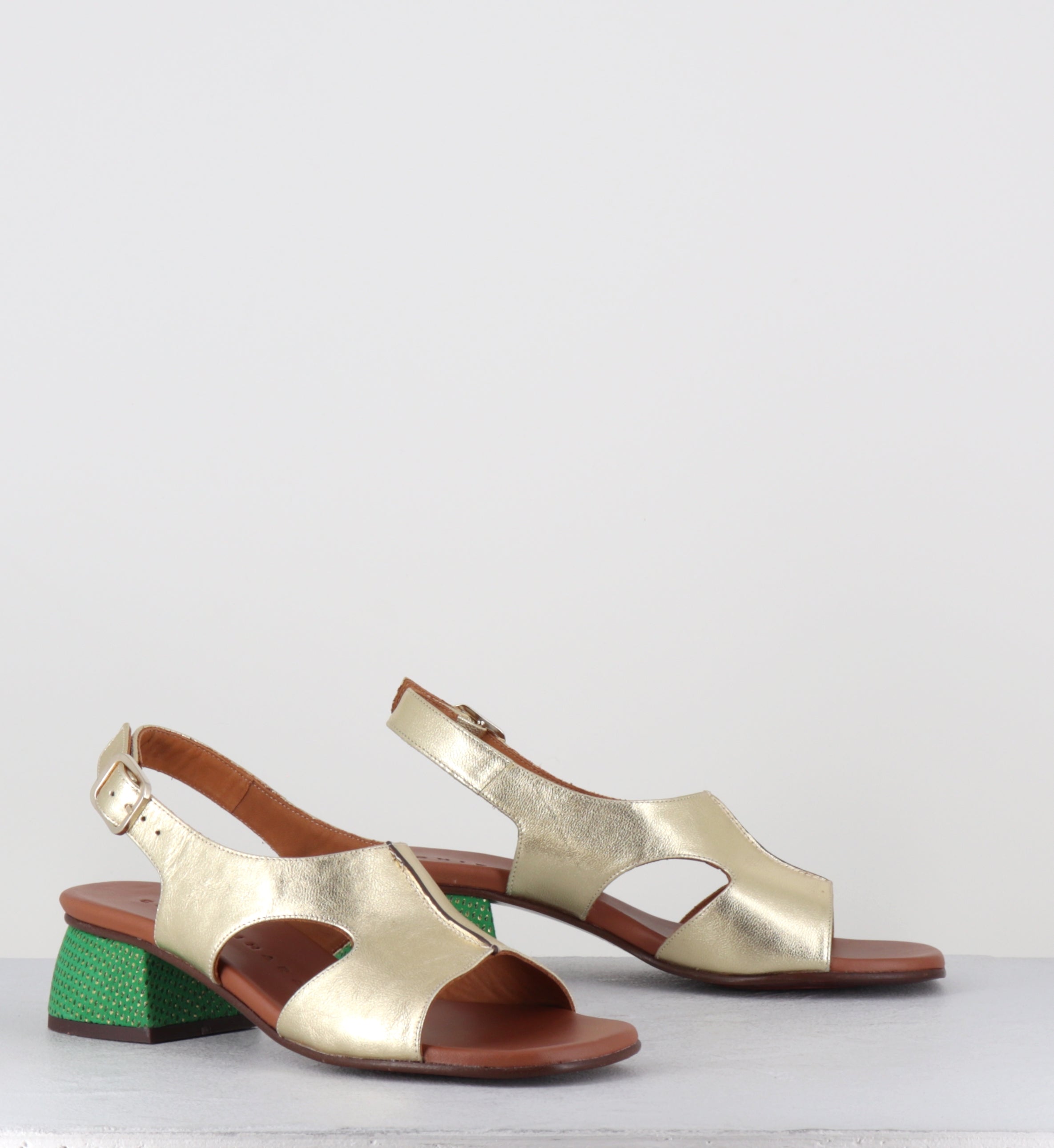Sandales cuir doré petit talon - QUI QUIANA BALTA CASTANO