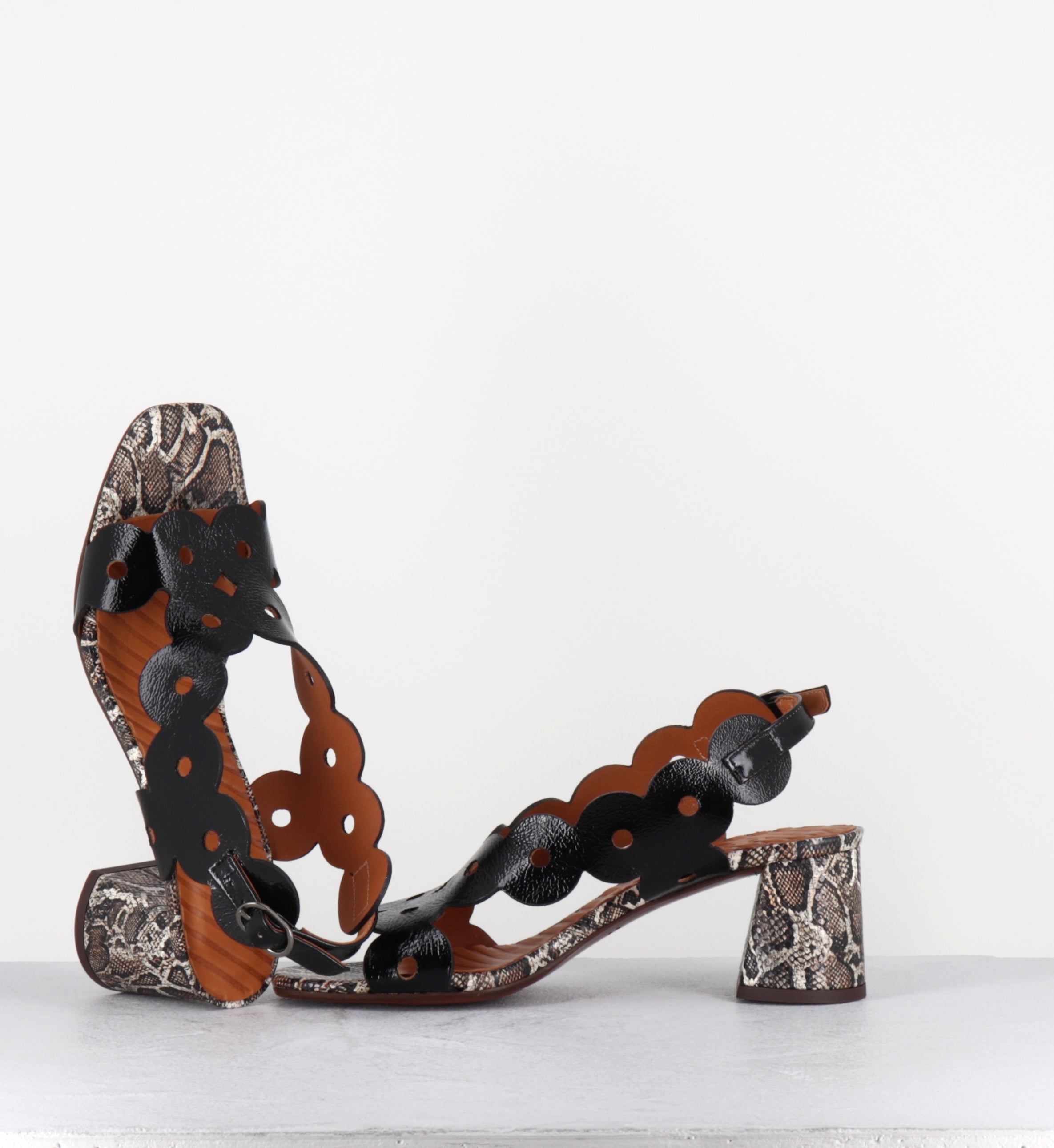 Sandales à talon en cuir noir et serpent - RYED SUCRE NEGRO