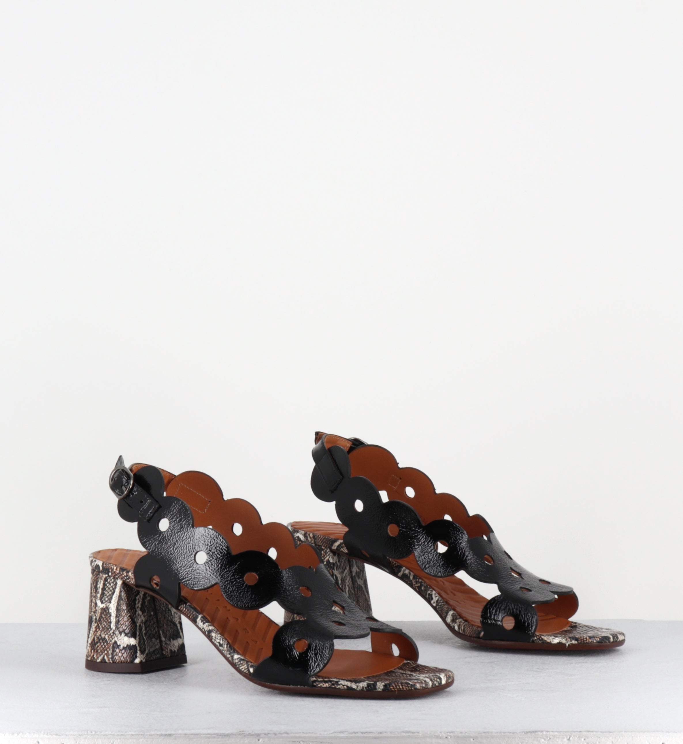 Sandales à talon en cuir noir et serpent - RYED SUCRE NEGRO