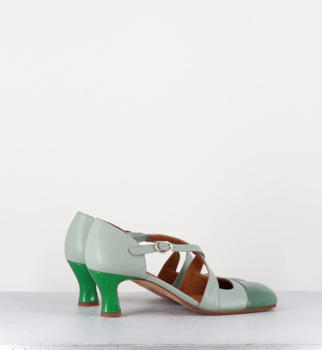 Babies en cuir vert petit talon - SENATA SUCRE JADE