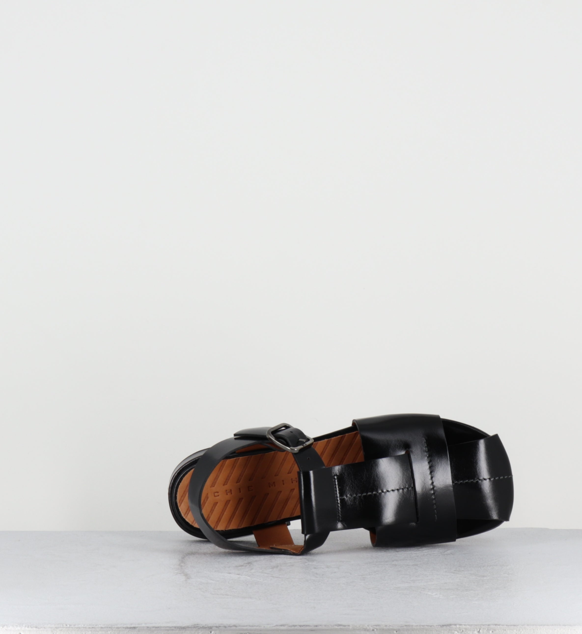 Chaussures méduses en cuir noir - TYCOMAN MACAO NEGRO