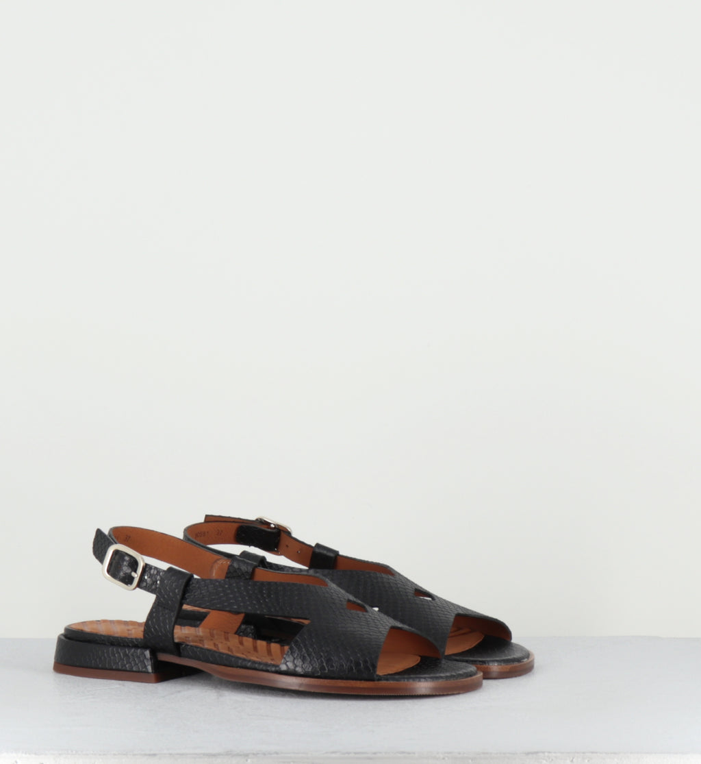 Sandales plates en cuir noir - WENTA48 PIEL NERO