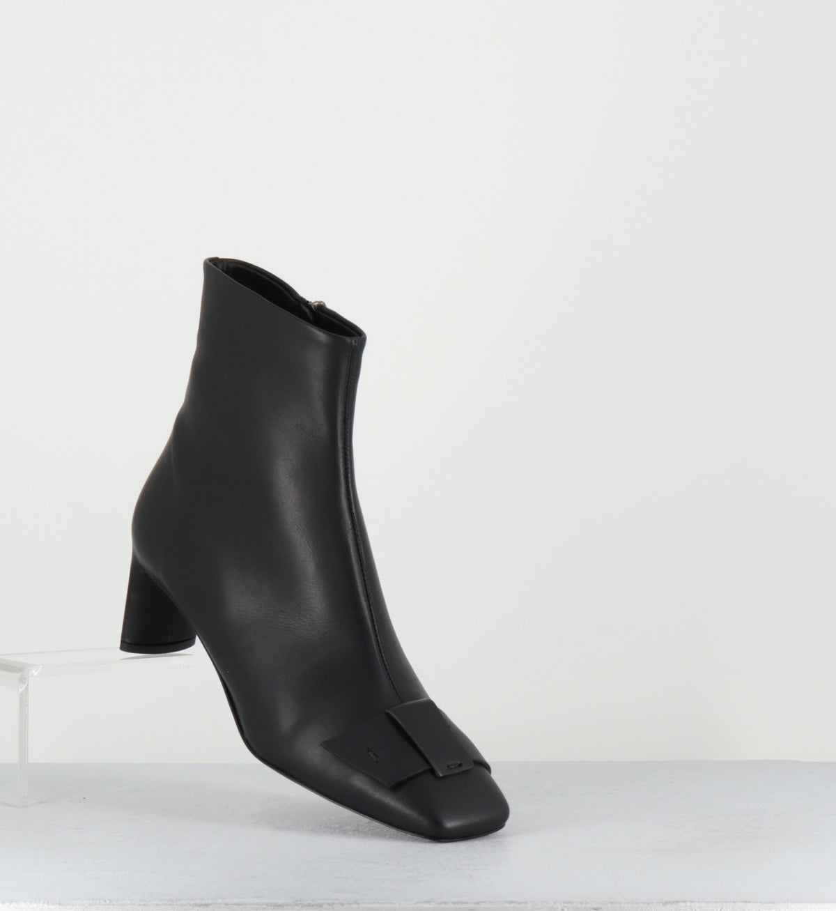 Boots en cuir noir petit talon - 12225 CAPRI NERO