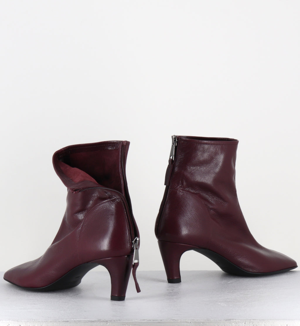 Boots en cuir prune bout carré - E4643 GLOVE WINE