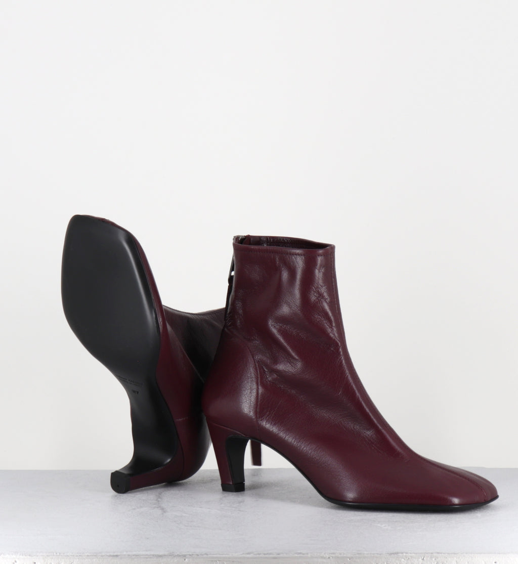 Boots en cuir prune bout carré - E4643 GLOVE WINE