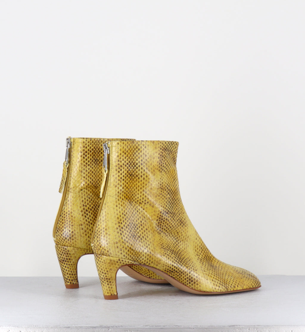 Boots en cuir imprimé serpent jaune - E4643 NEPAL LIME