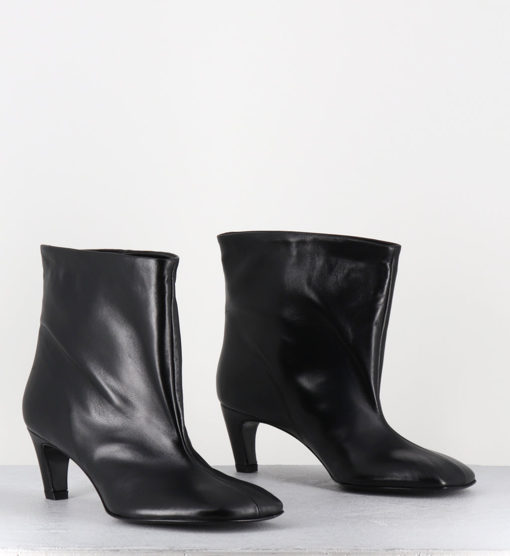 Boots larges en cuir noir bout carré - E4641 CHARME NERO