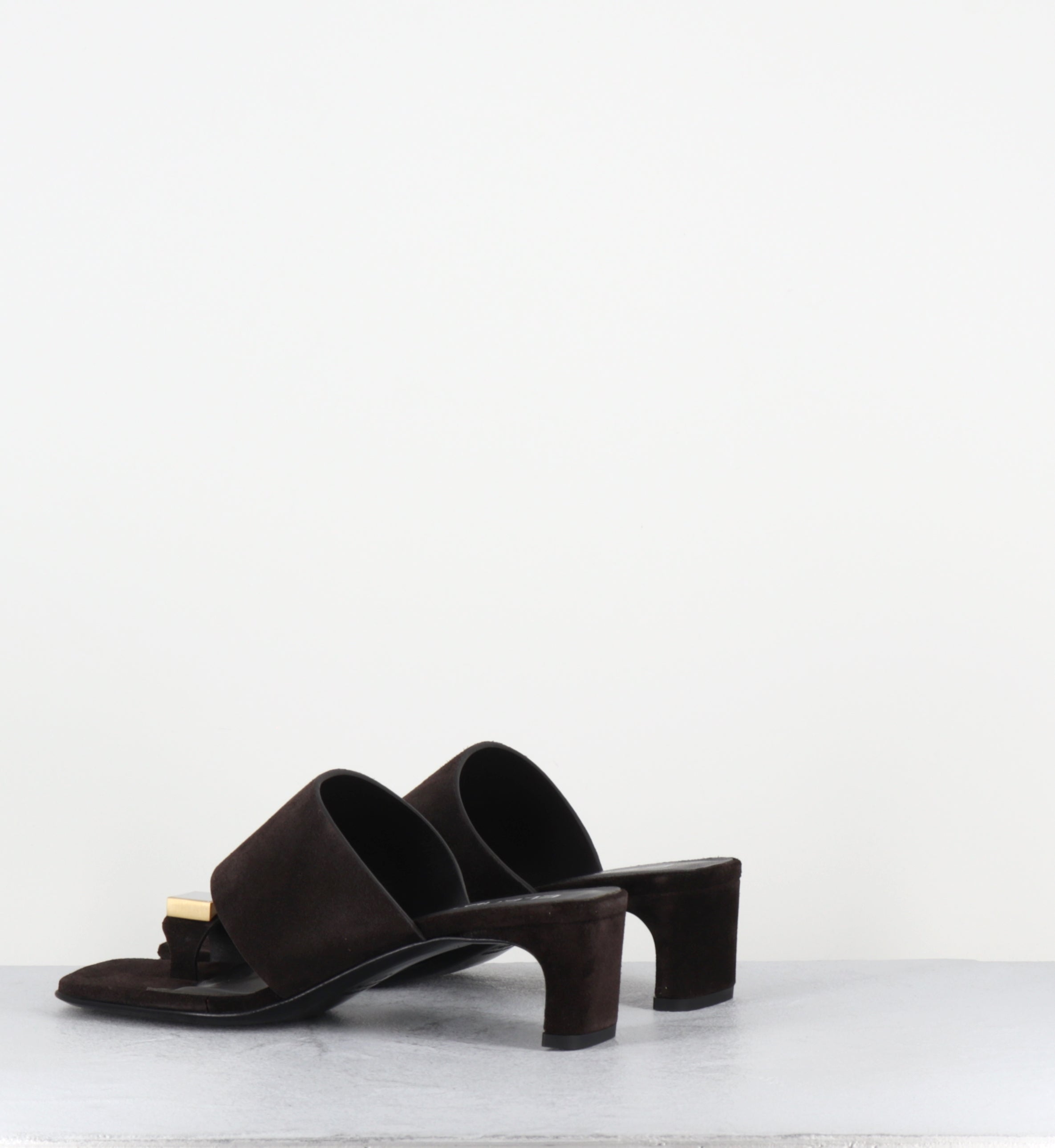 Mules en daim marron bijou doré - E4722 VELOUR EBANO