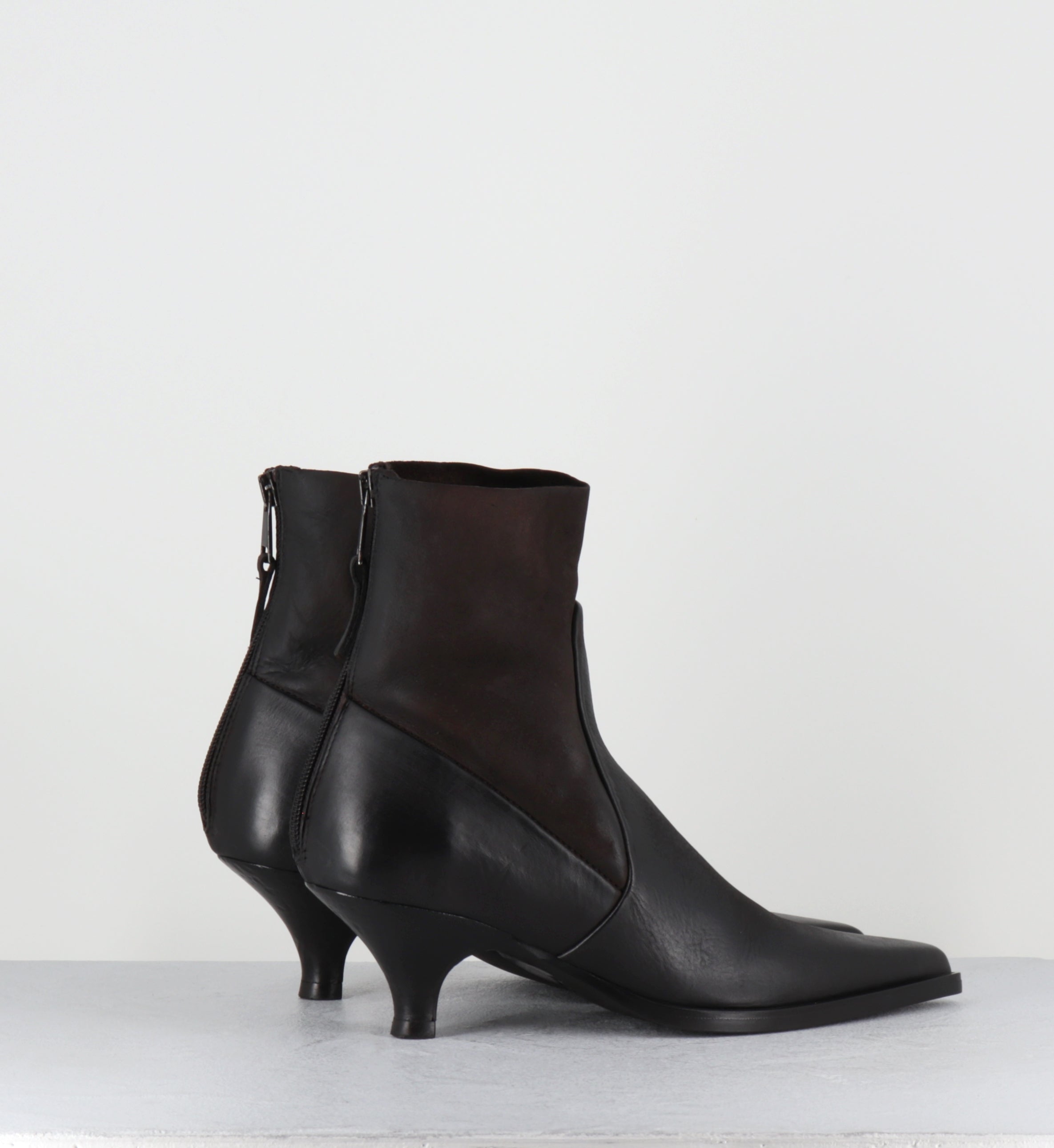 Boots bout pointu petit talon en cuir marron - E4171 BOSTON FONDENTE