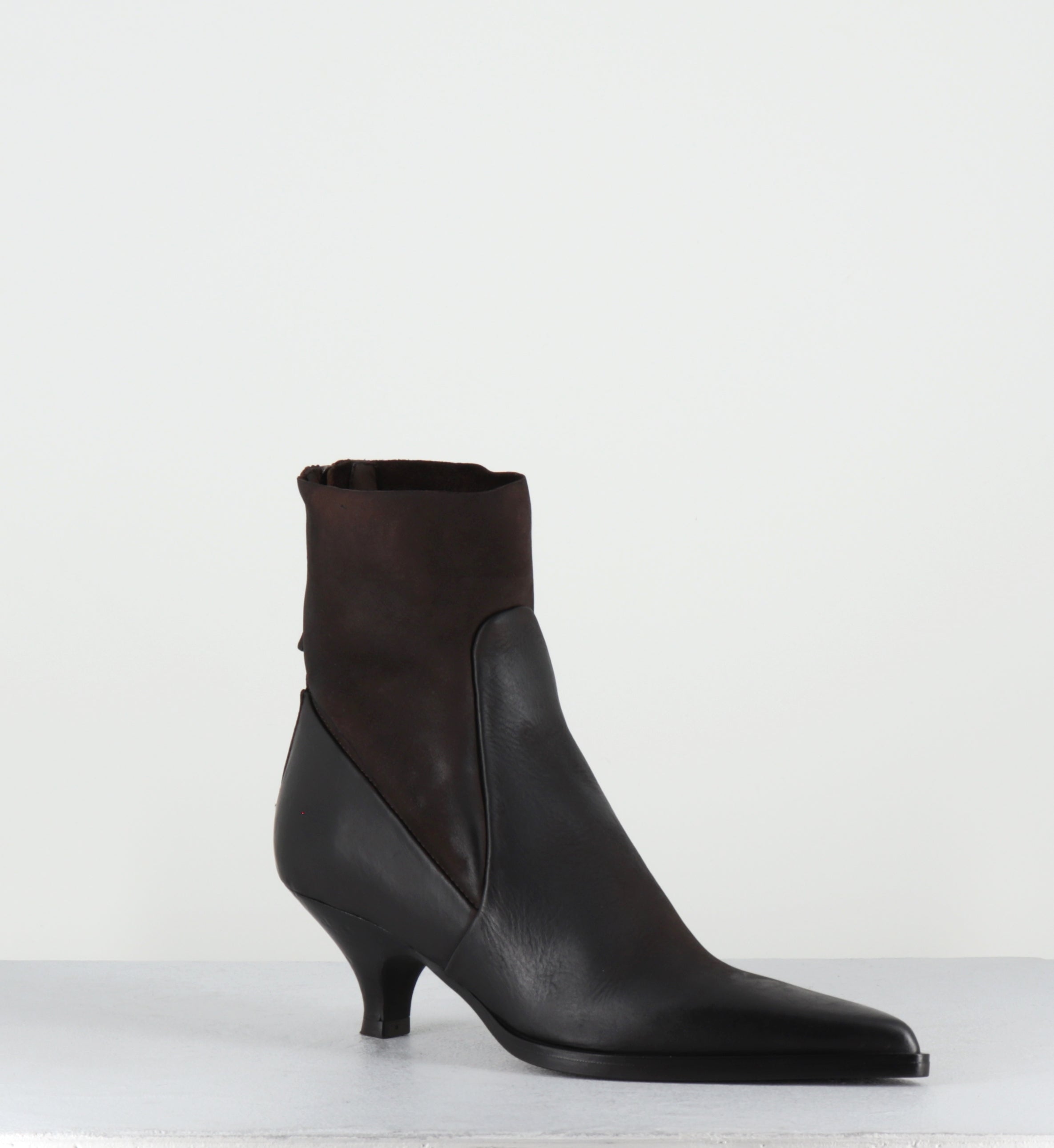 Boots bout pointu petit talon en cuir marron - E4171 BOSTON FONDENTE
