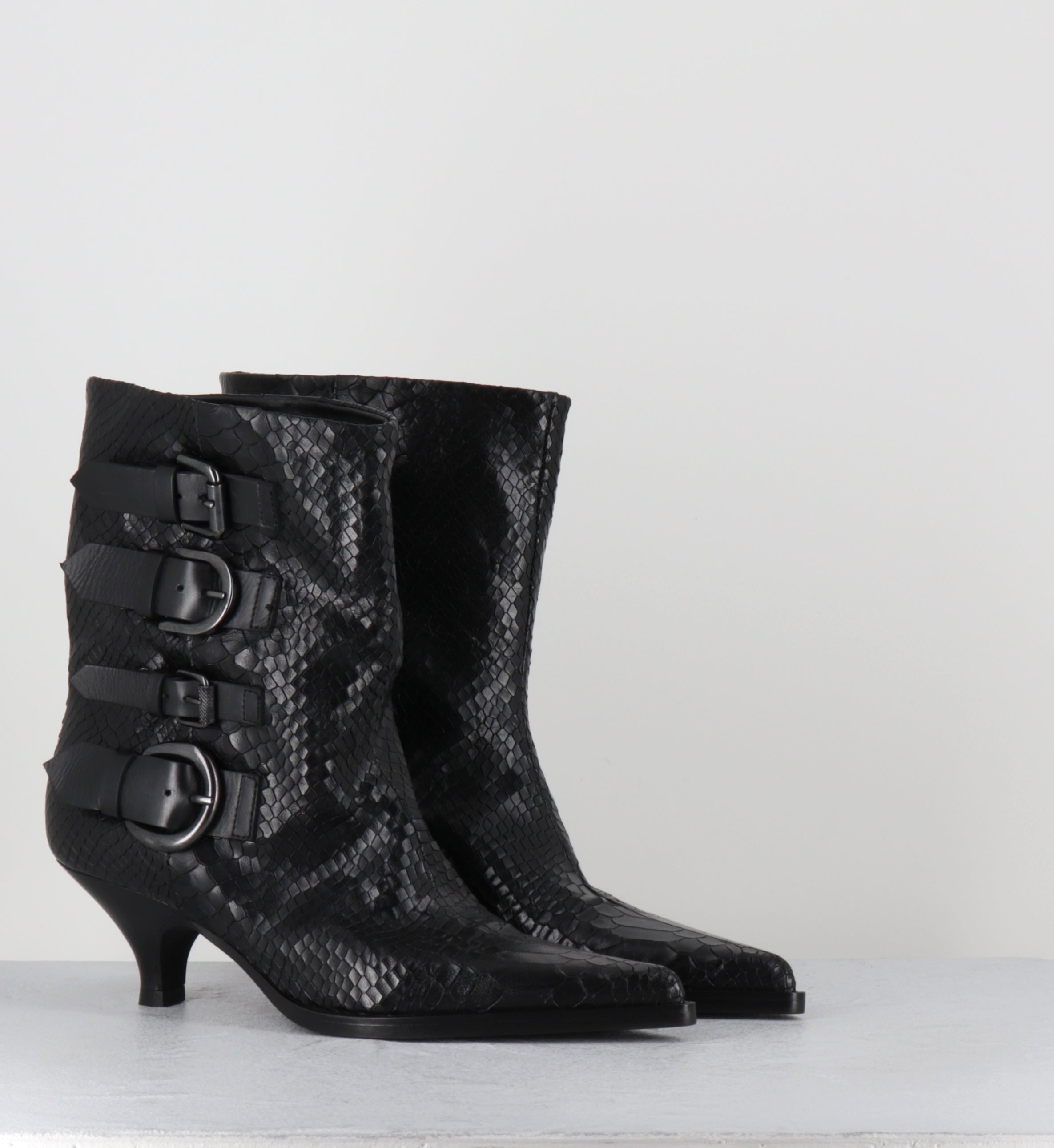 Boots en cuir serpent noir à boucles - E4564 MAMBA NERO