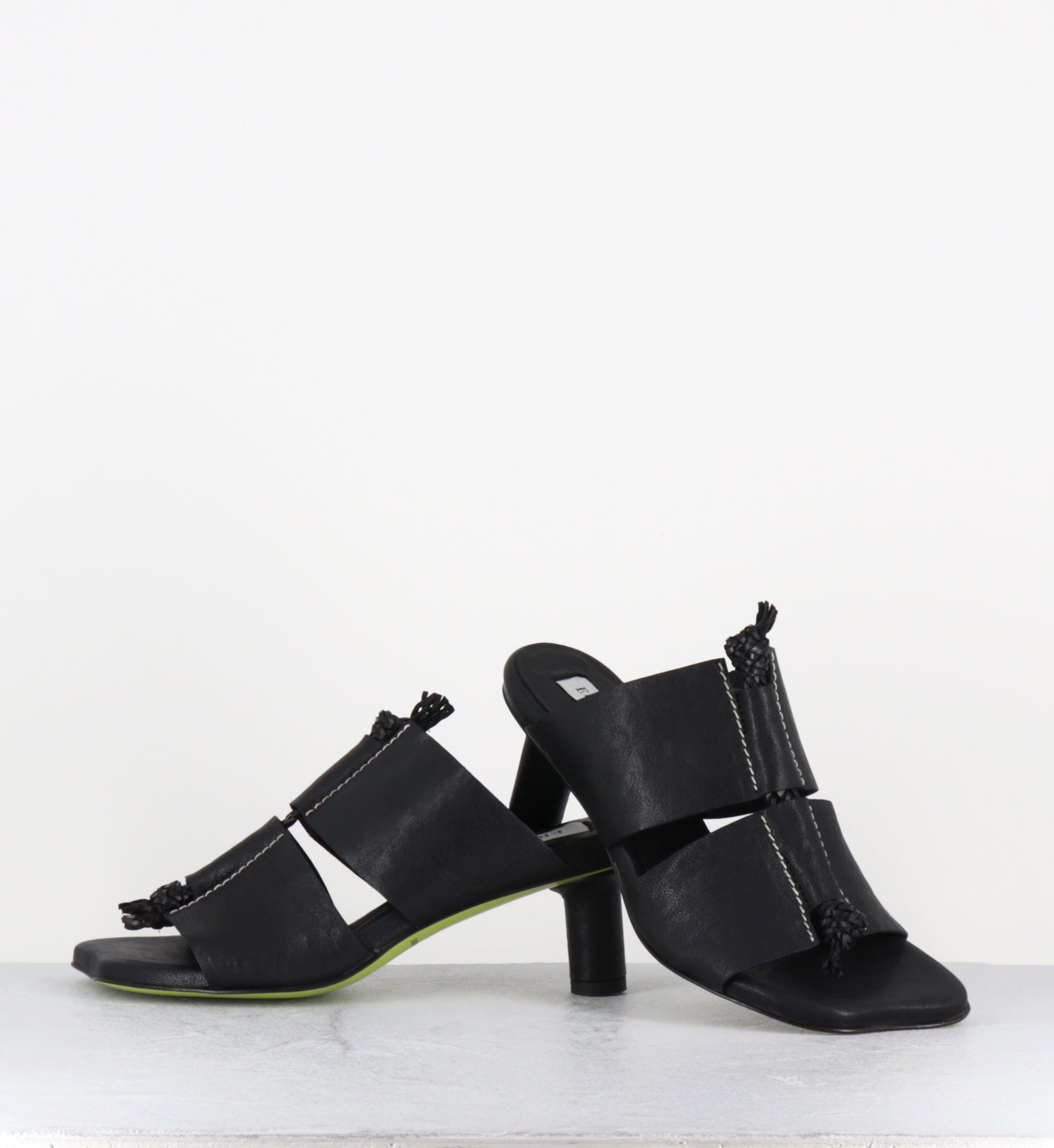 Sandales en cuir noir bout anatomique - DVEG05 ROCK NERO