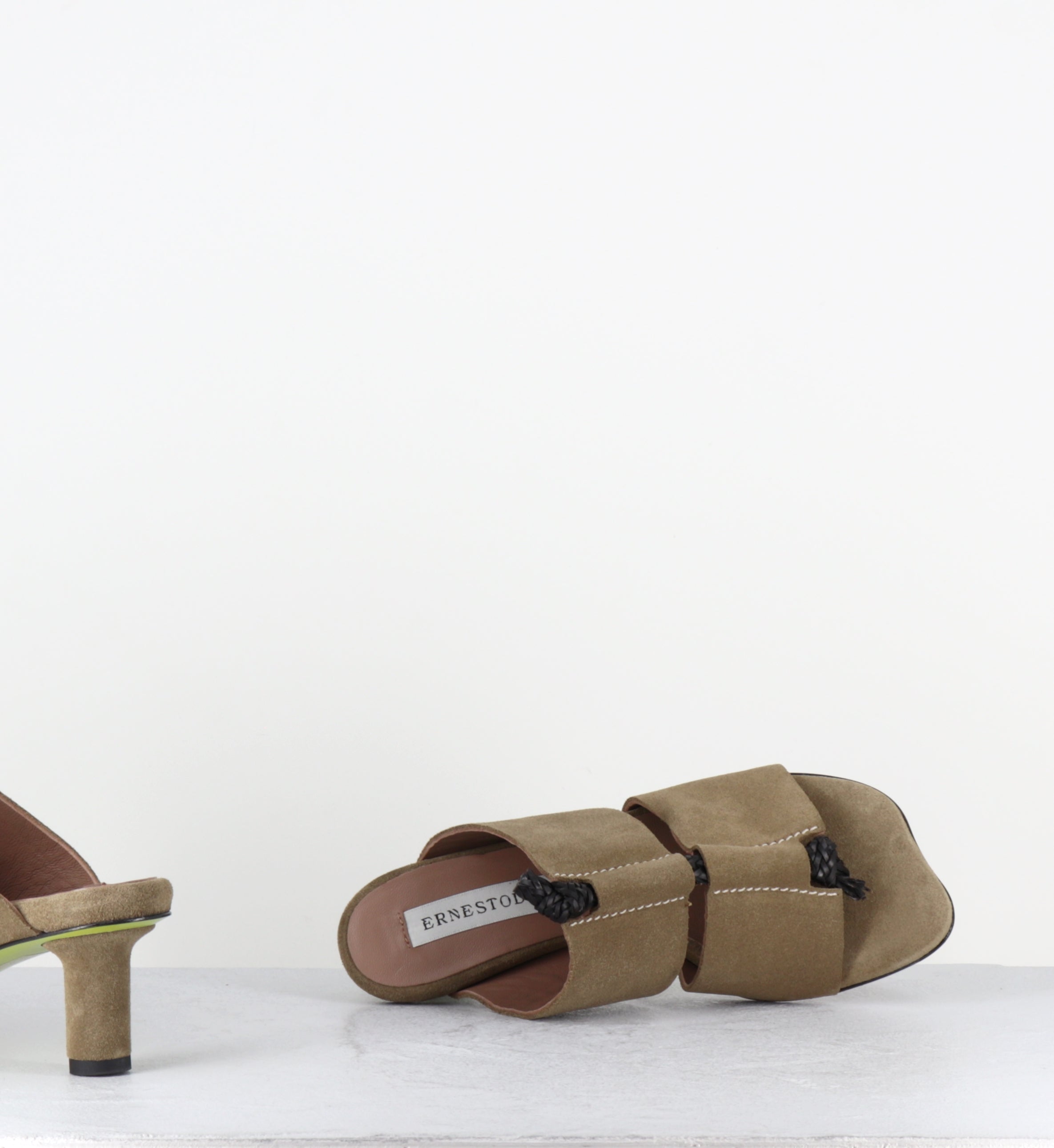 Mules en daim taupe bout anatomique - DVEG05 VELOUR SABBIA