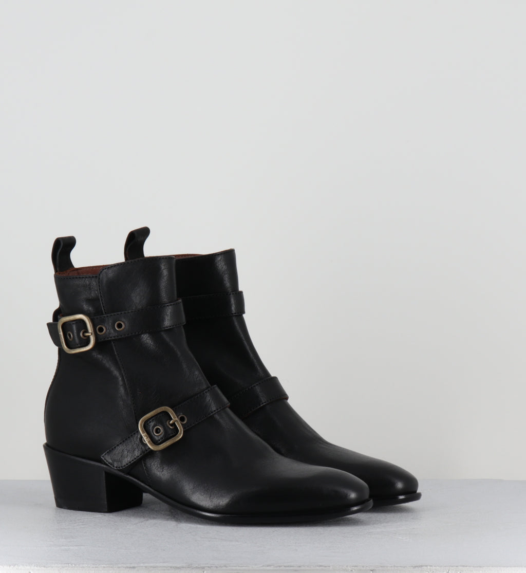 Boots indie sleaze en cuir noir à boucles - MARKD KURNI NERO