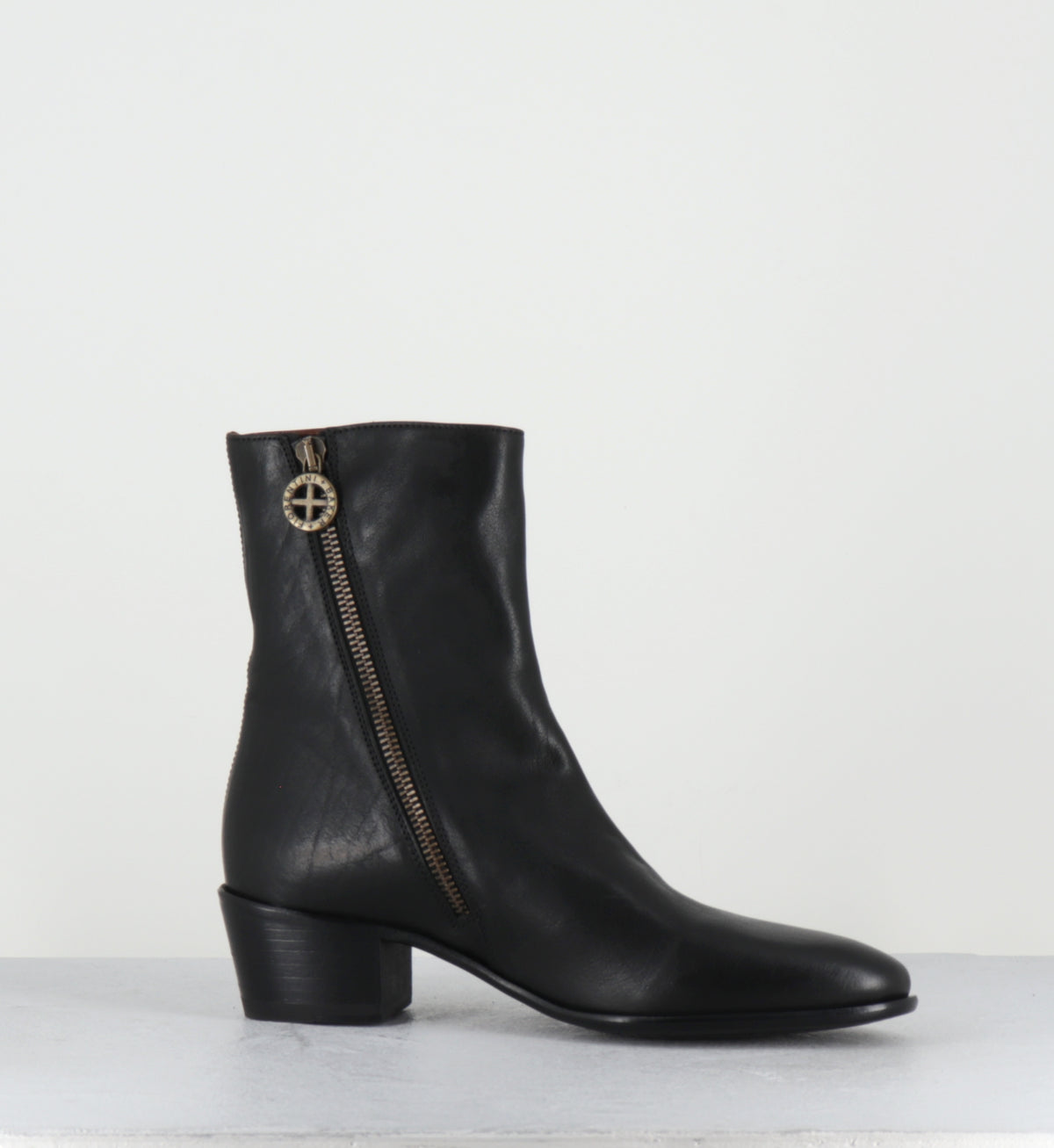 Bottines en cuir noir indie sleaze hedi slimane - MATTD KURNI NERO
