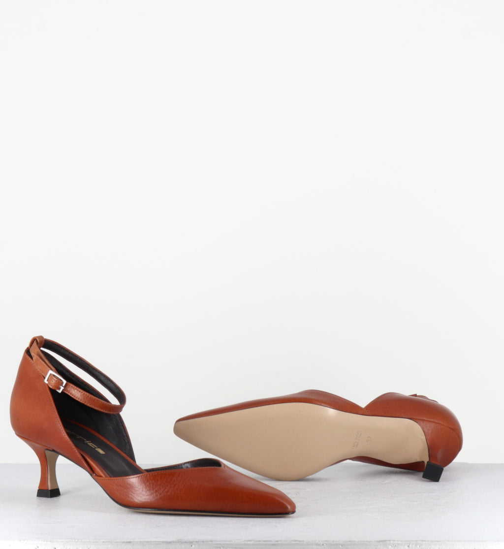 DELLO TAMPONATO CUOIO