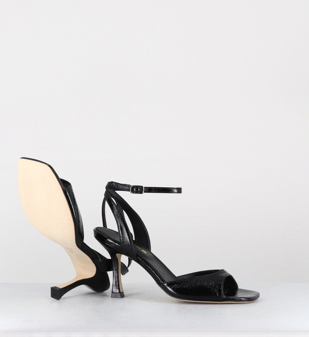 Sandales à talon cuir vernis noir - TOMA NAPLAK NERO