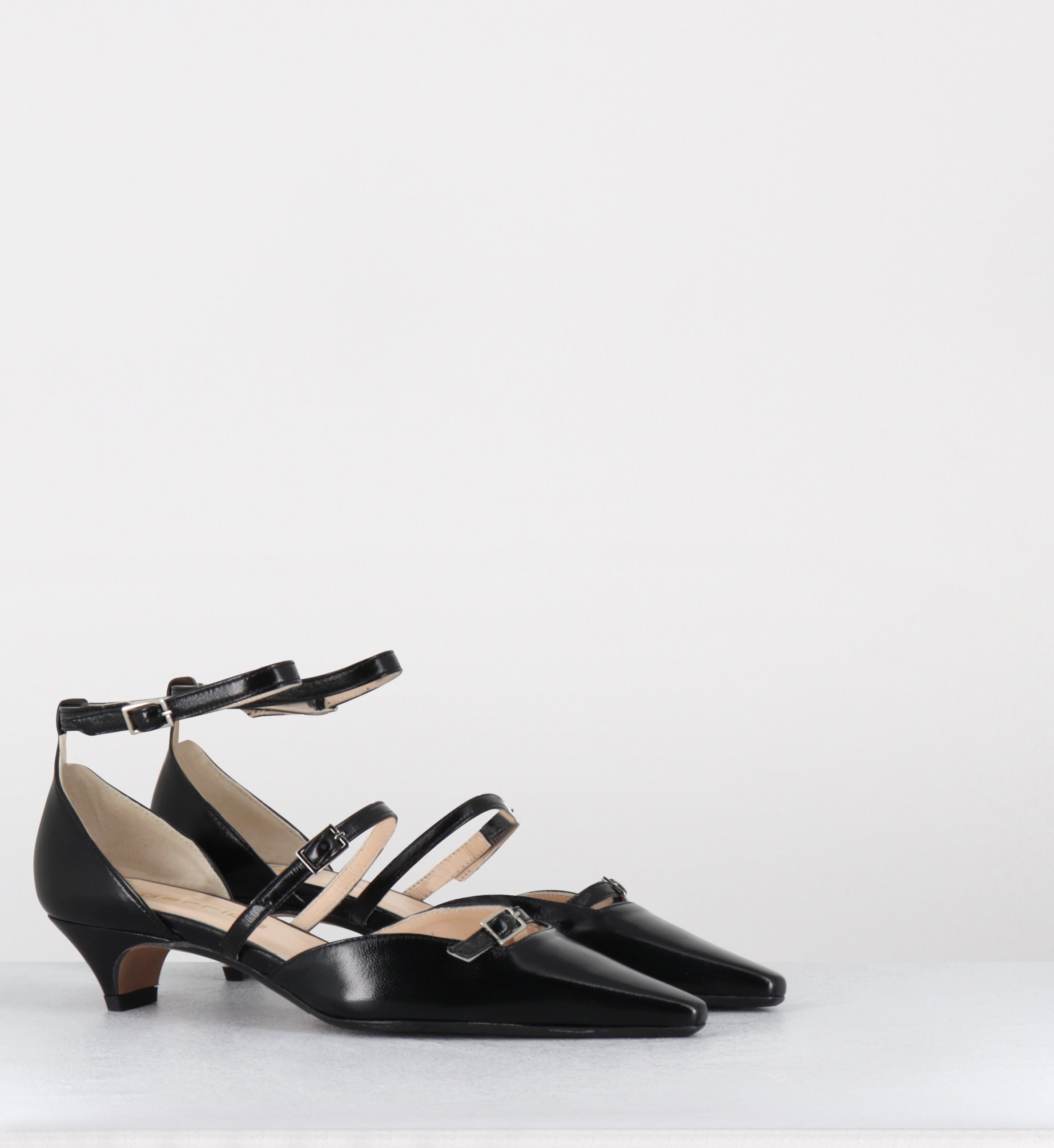 Escarpins pointus en cuir noir petit talon - ANCO PITTI NERO