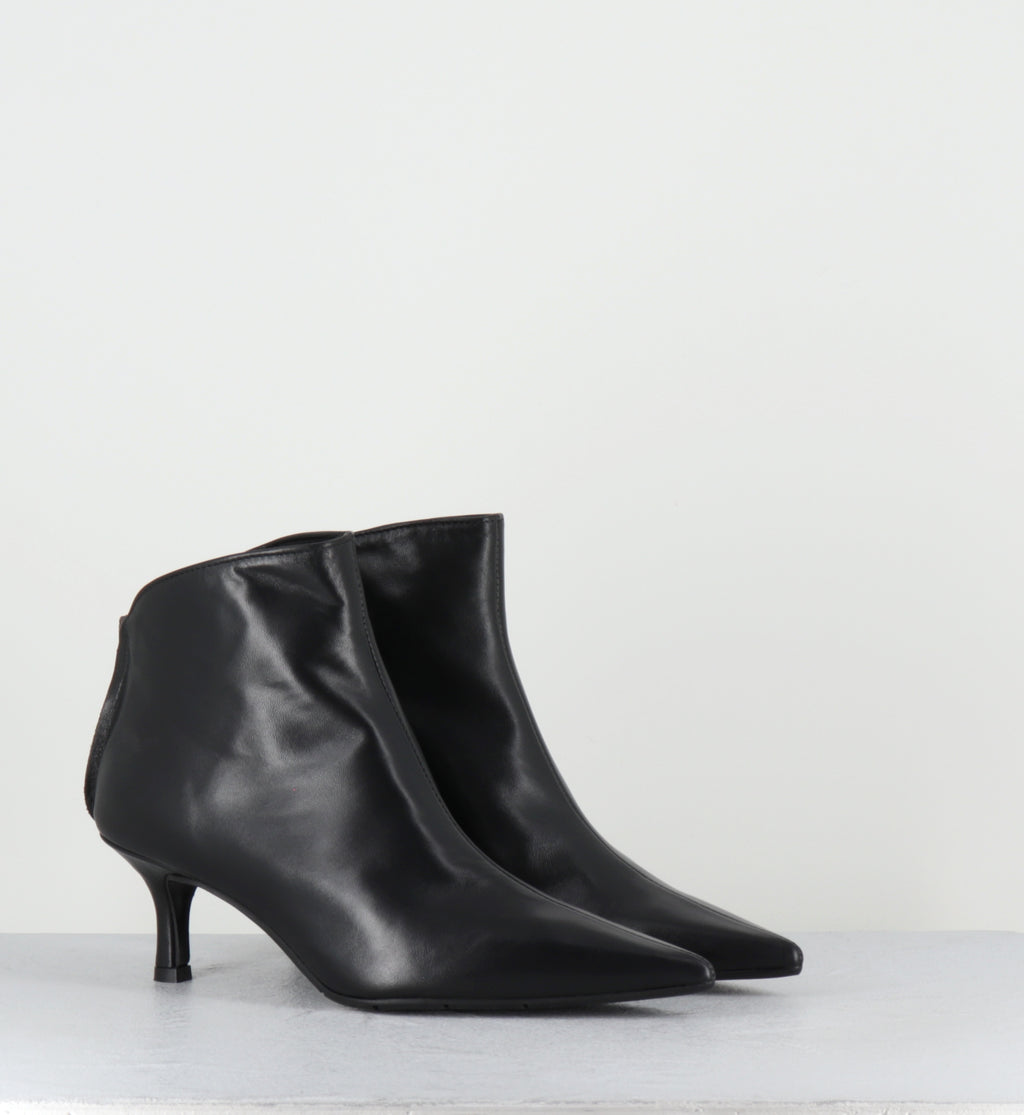 Bottines bout pointu cuir noir - DONI VIT NERO