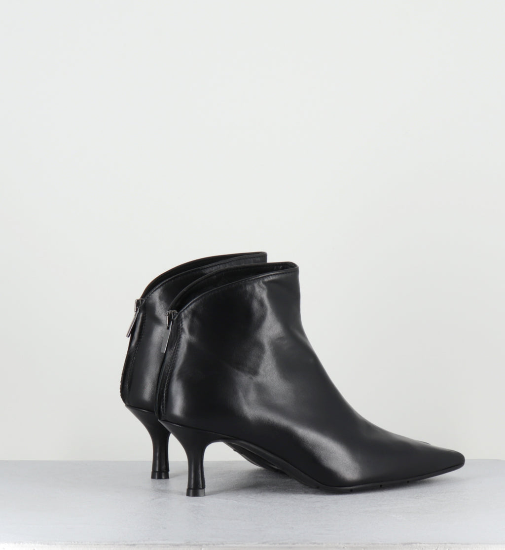 Bottines bout pointu cuir noir - DONI VIT NERO