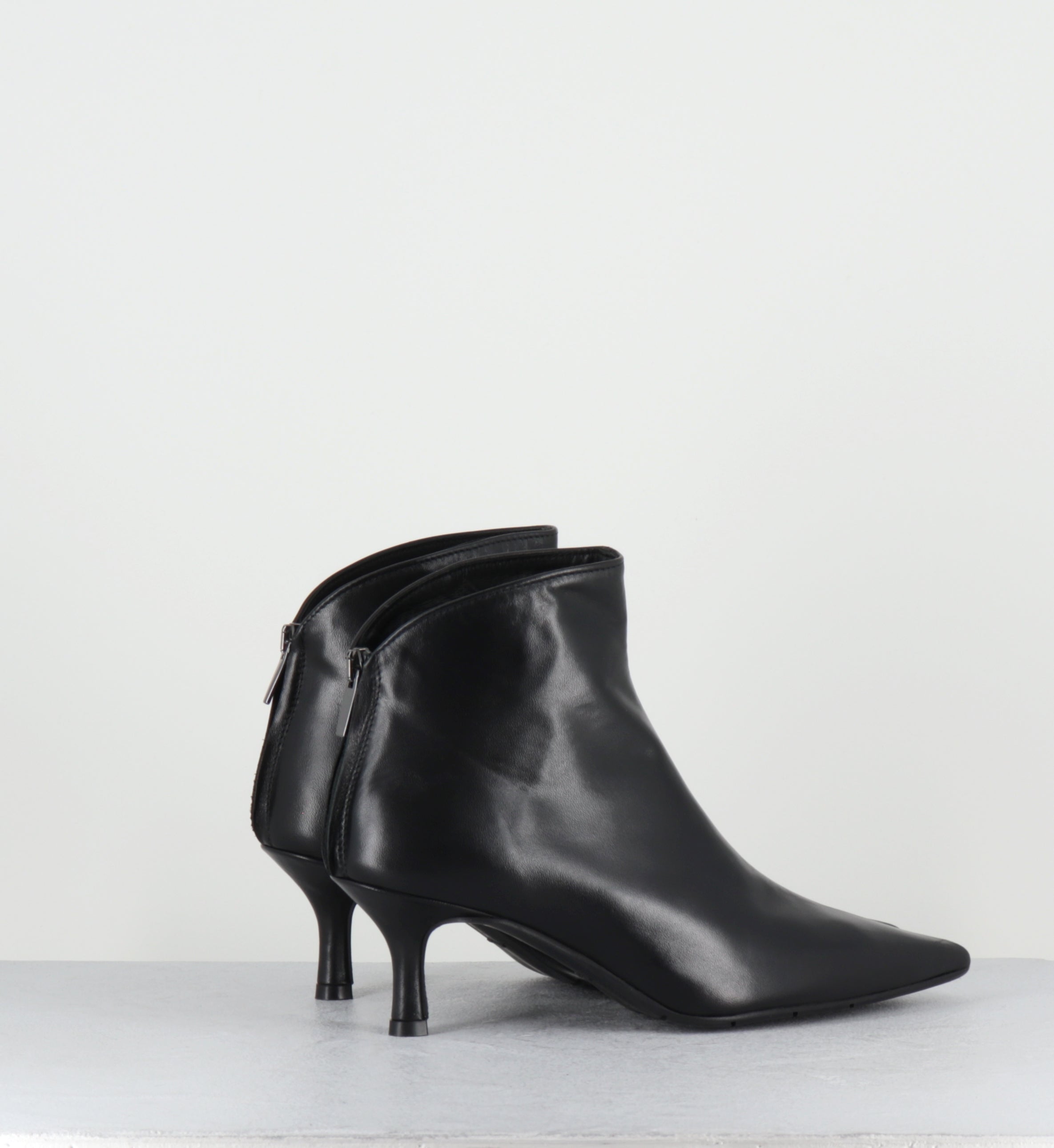 Bottines bout pointu cuir noir - DONI VIT NERO