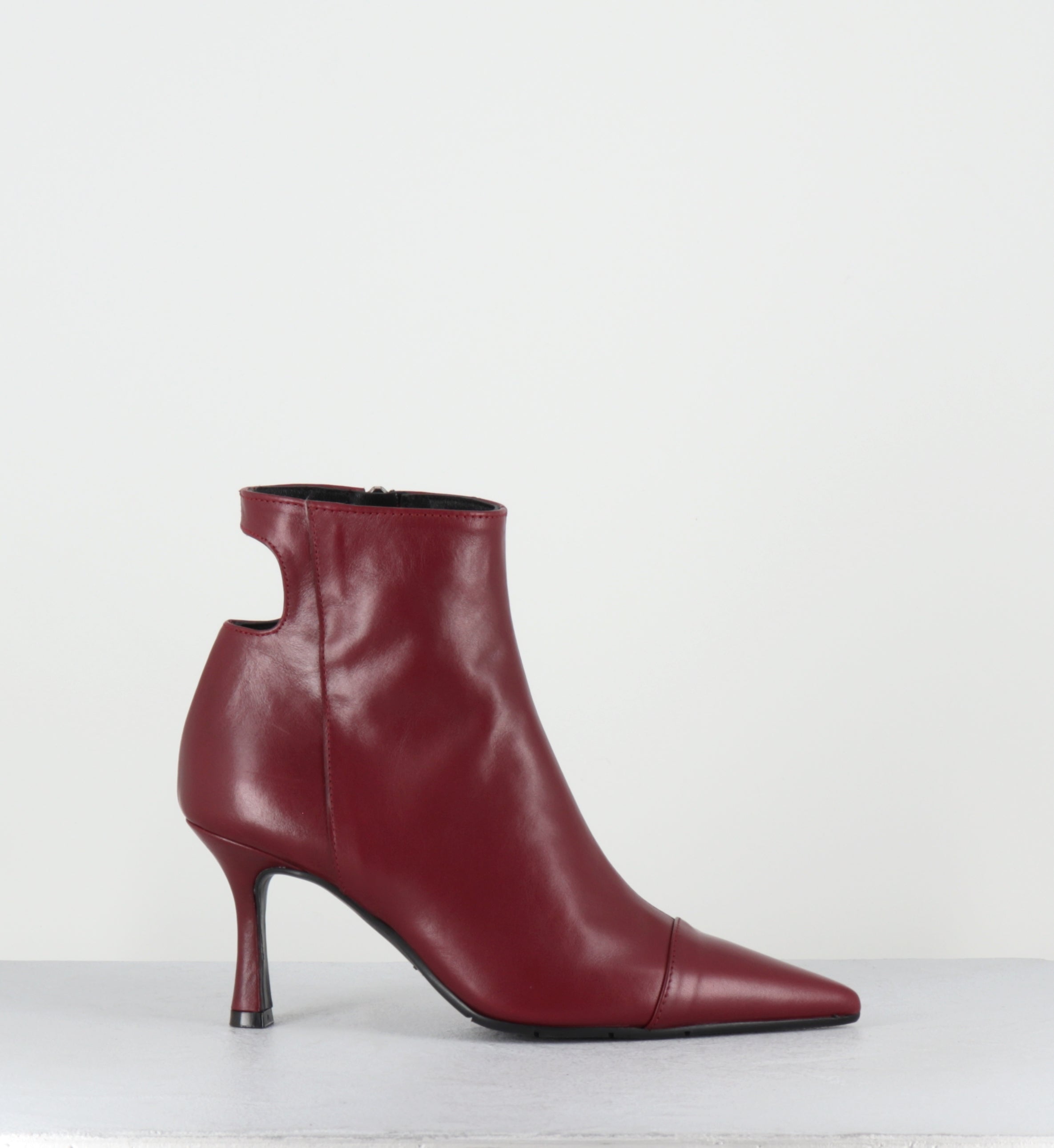 Bottines pointues en cuir rouge - RESTA VIT BORDO