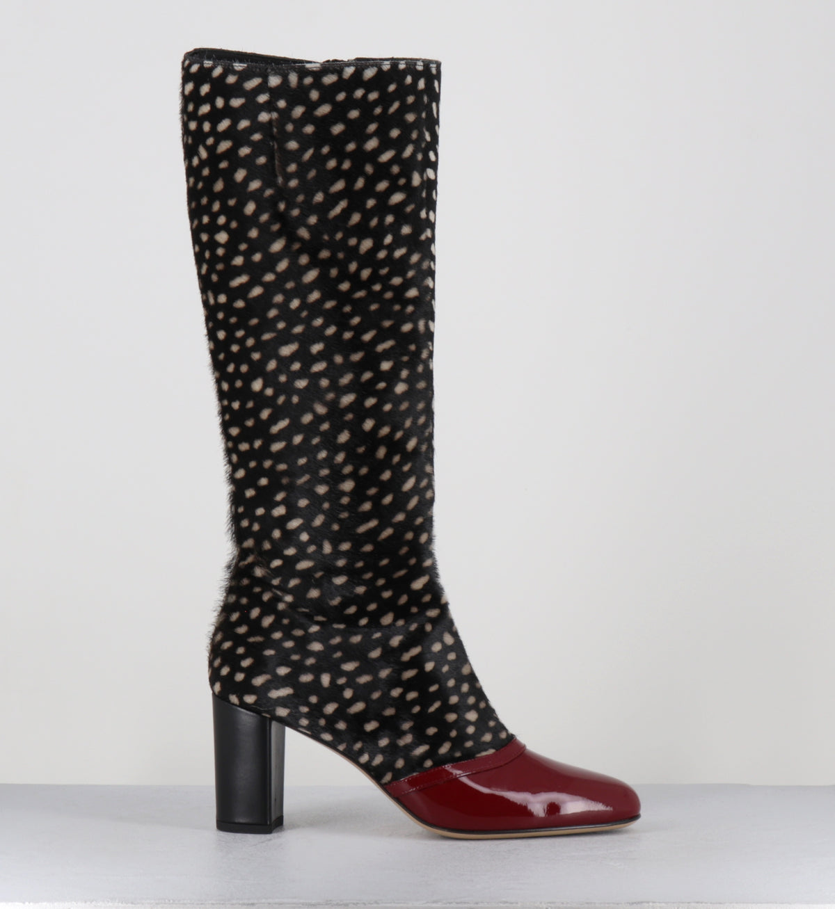Bottes pony coccinelle bout vernis bordeaux- SARY VERNCILI FOSIS