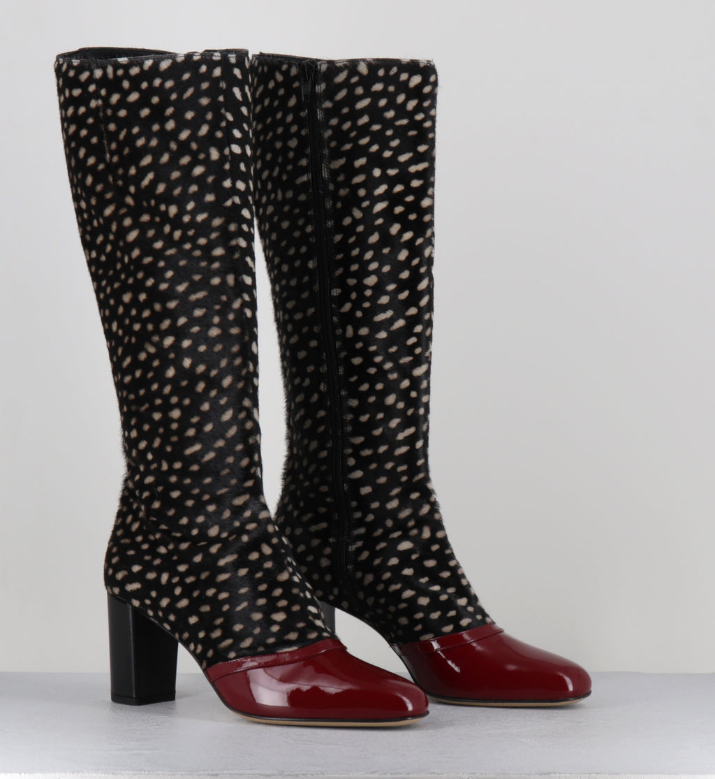 Bottes pony coccinelle bout vernis bordeaux- SARY VERNCILI FOSIS