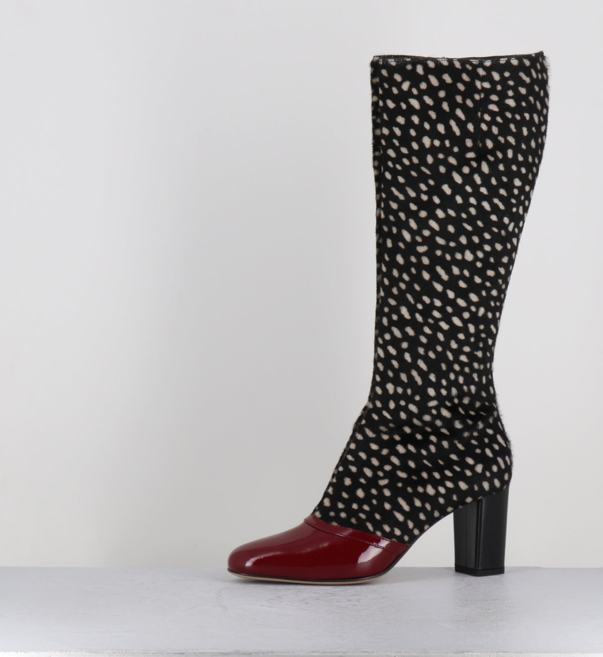 Bottes pony coccinelle bout vernis bordeaux- SARY VERNCILI FOSIS