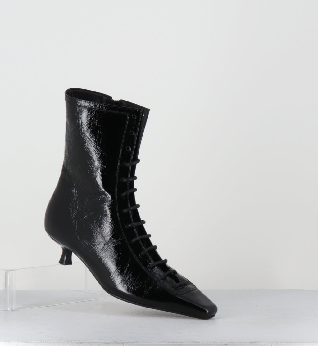 Boots à lacets en cuir noir - CORSO26 VENEZIA NERO