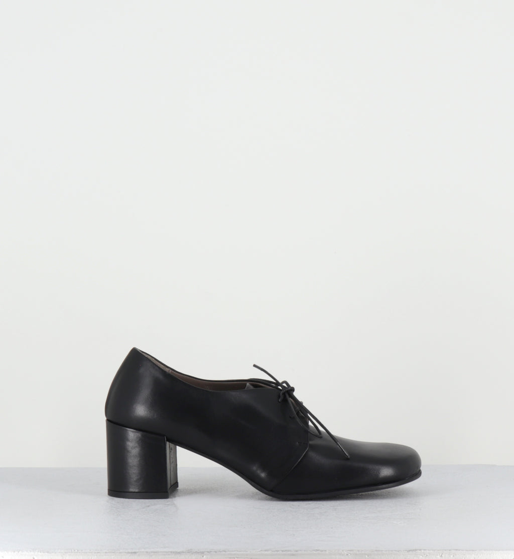 Chaussures à lacets en cuir noir - ANDRA POSEIDON NERO