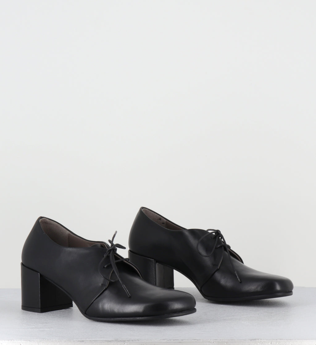 Chaussures à lacets en cuir noir - ANDRA POSEIDON NERO