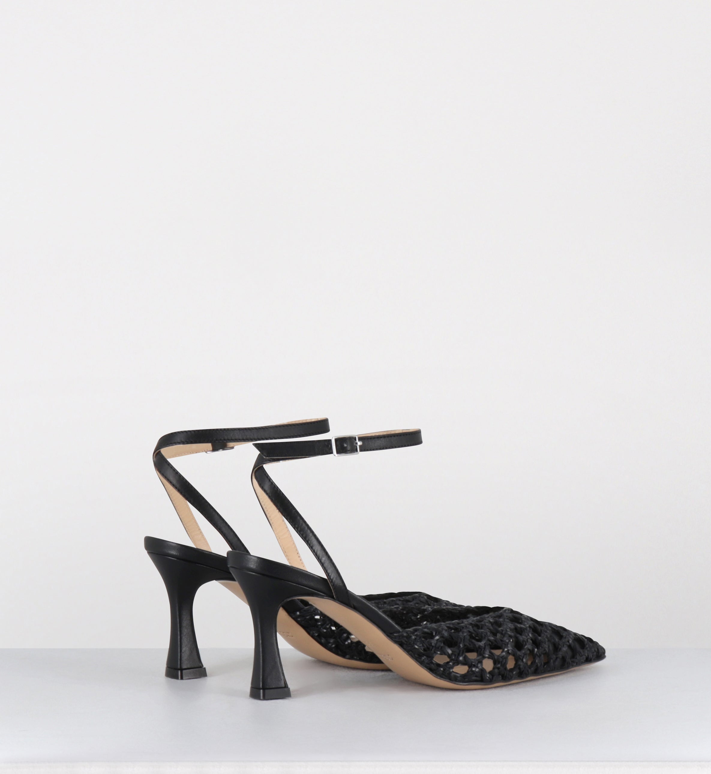 Escarpins en cuir tressé noir - MUST VITELLO NERO