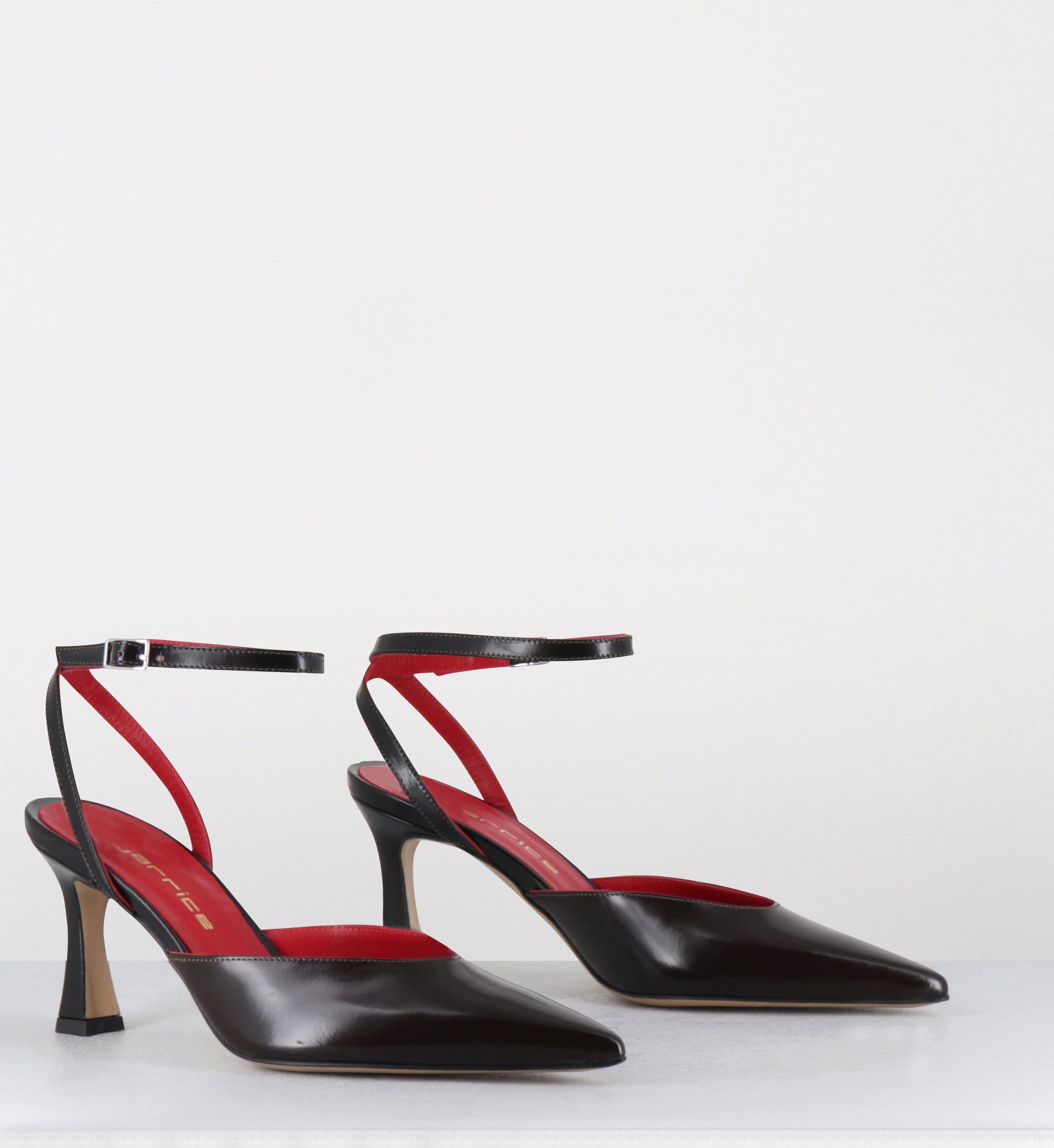 Escarpins pointu en cuir marron noir - MUST LAREDO MORO