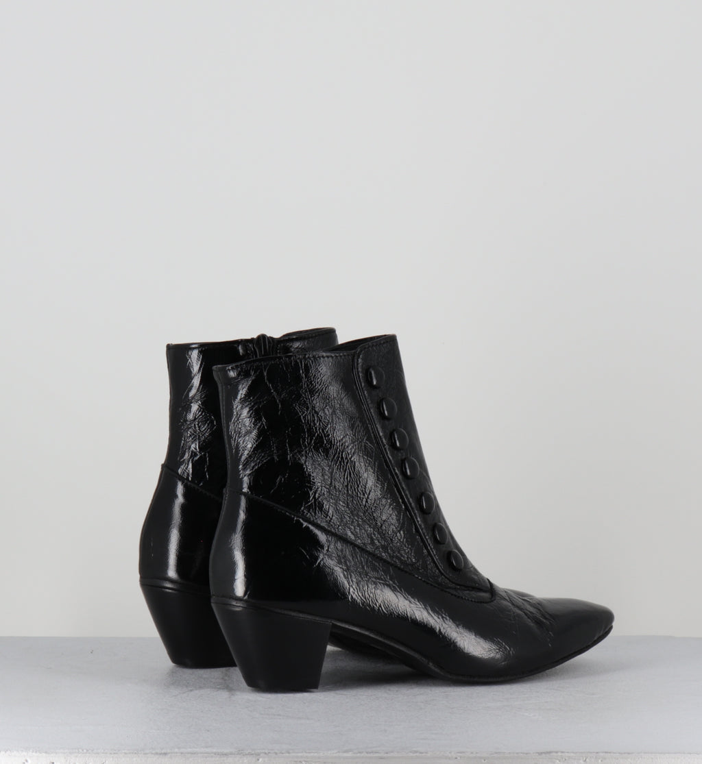Boots à boutons en cuir noir - AMIA VERNICE NERO