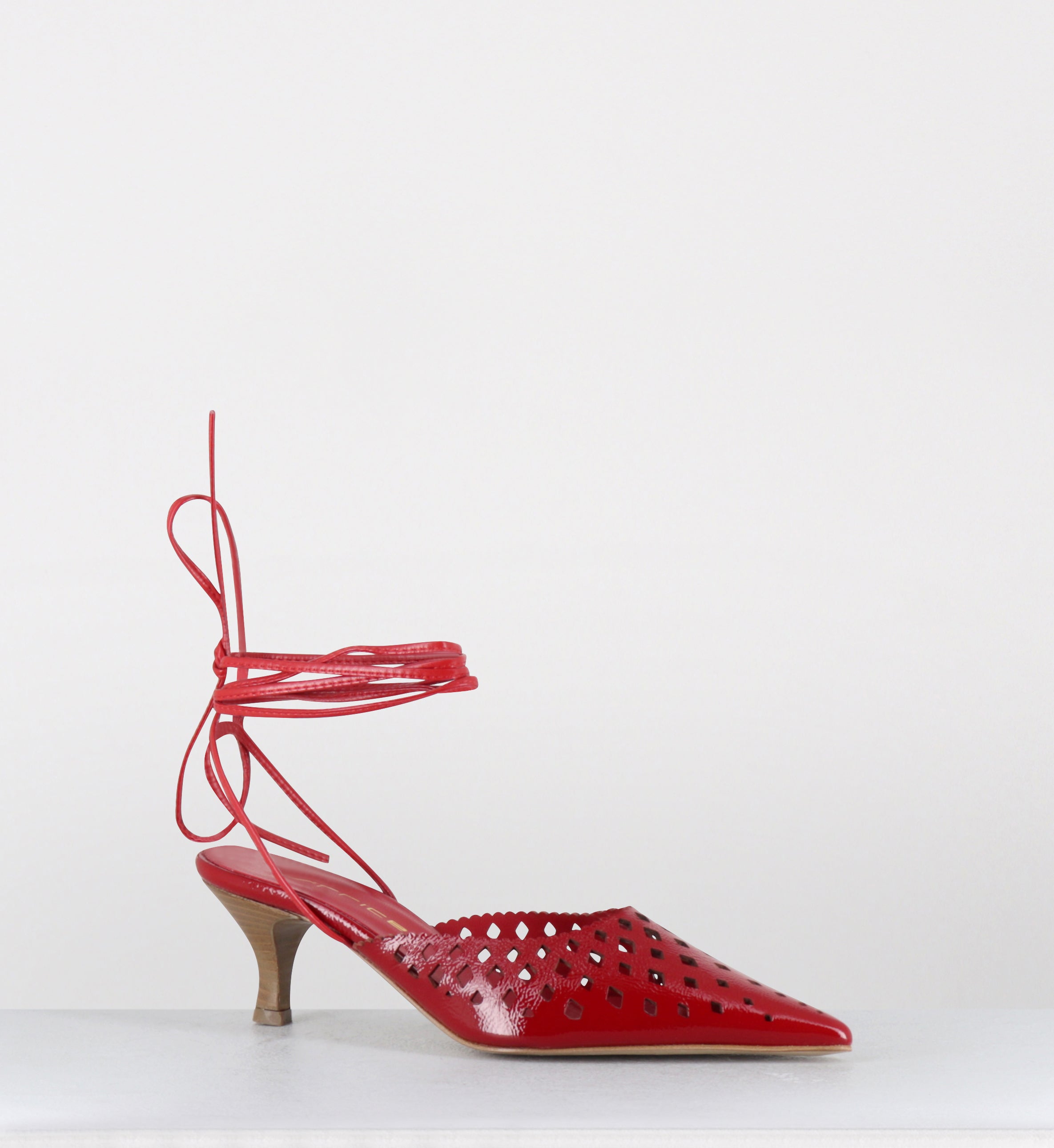 Escarpins à lacets en cuir rouge ajouré - INDIA NAPLAK ROSSO