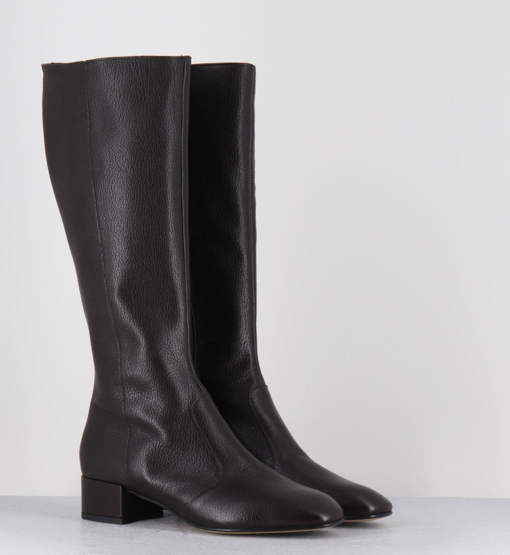 Bottes cuir marron 60s  - LATA PECHEL MORO