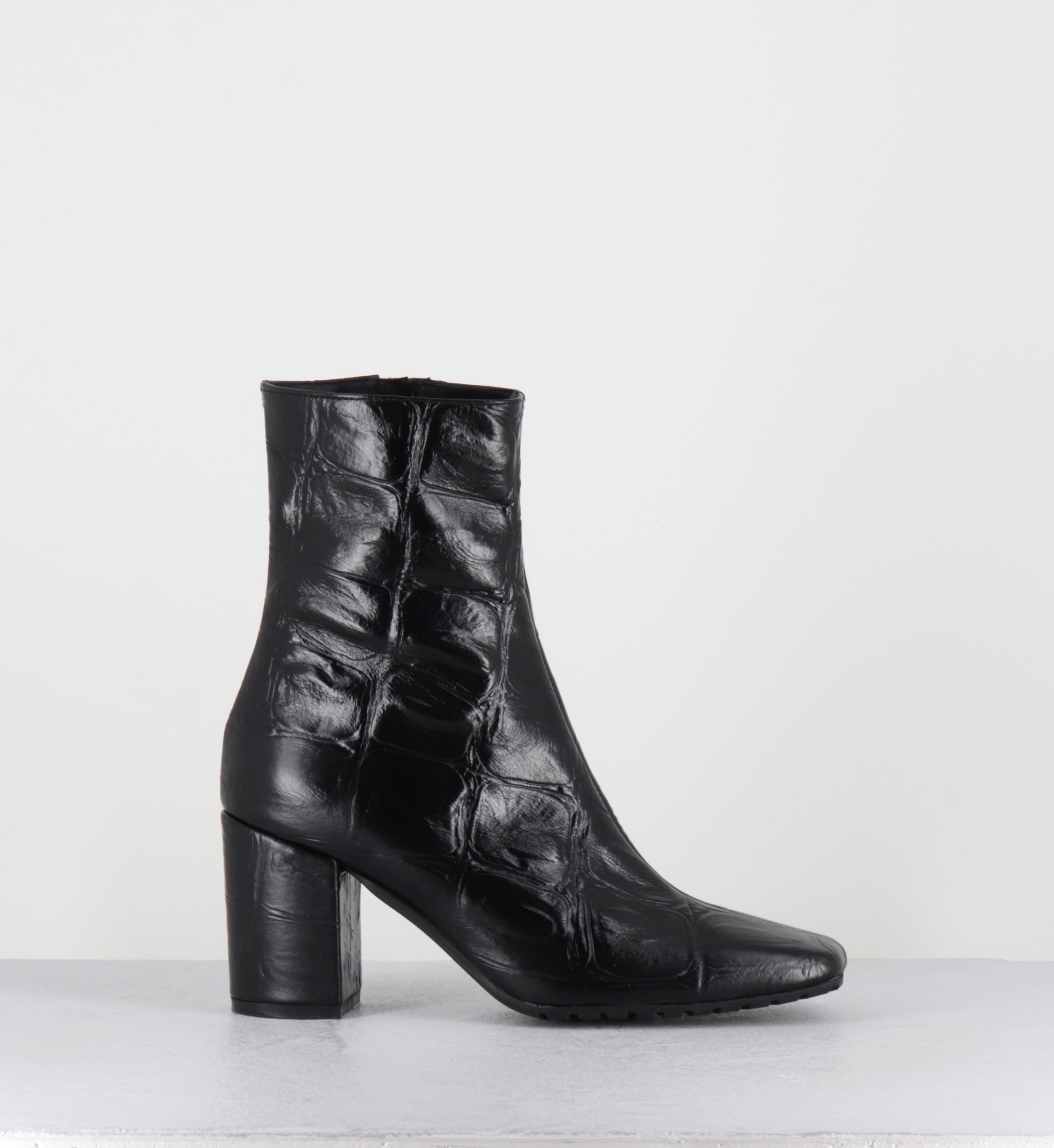Bottines croco rouge bout carré - SANDRI COCCO NERO