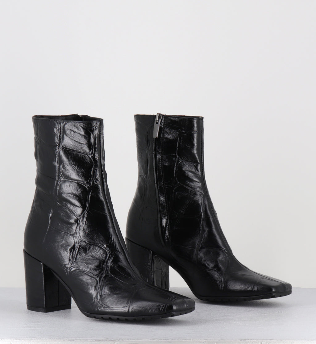 Bottines croco rouge bout carré - SANDRI COCCO NERO
