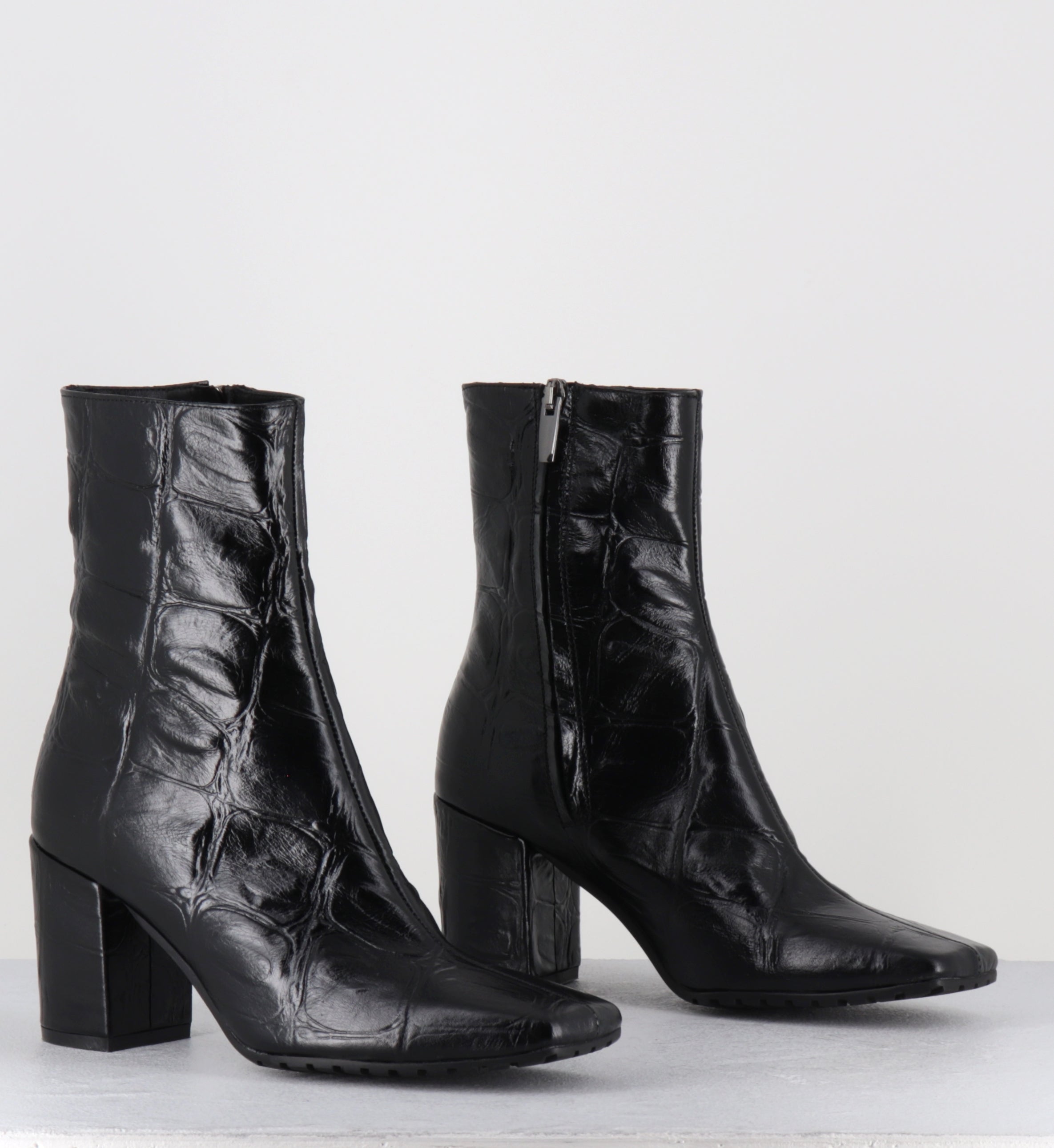 Bottines croco rouge bout carré - SANDRI COCCO NERO