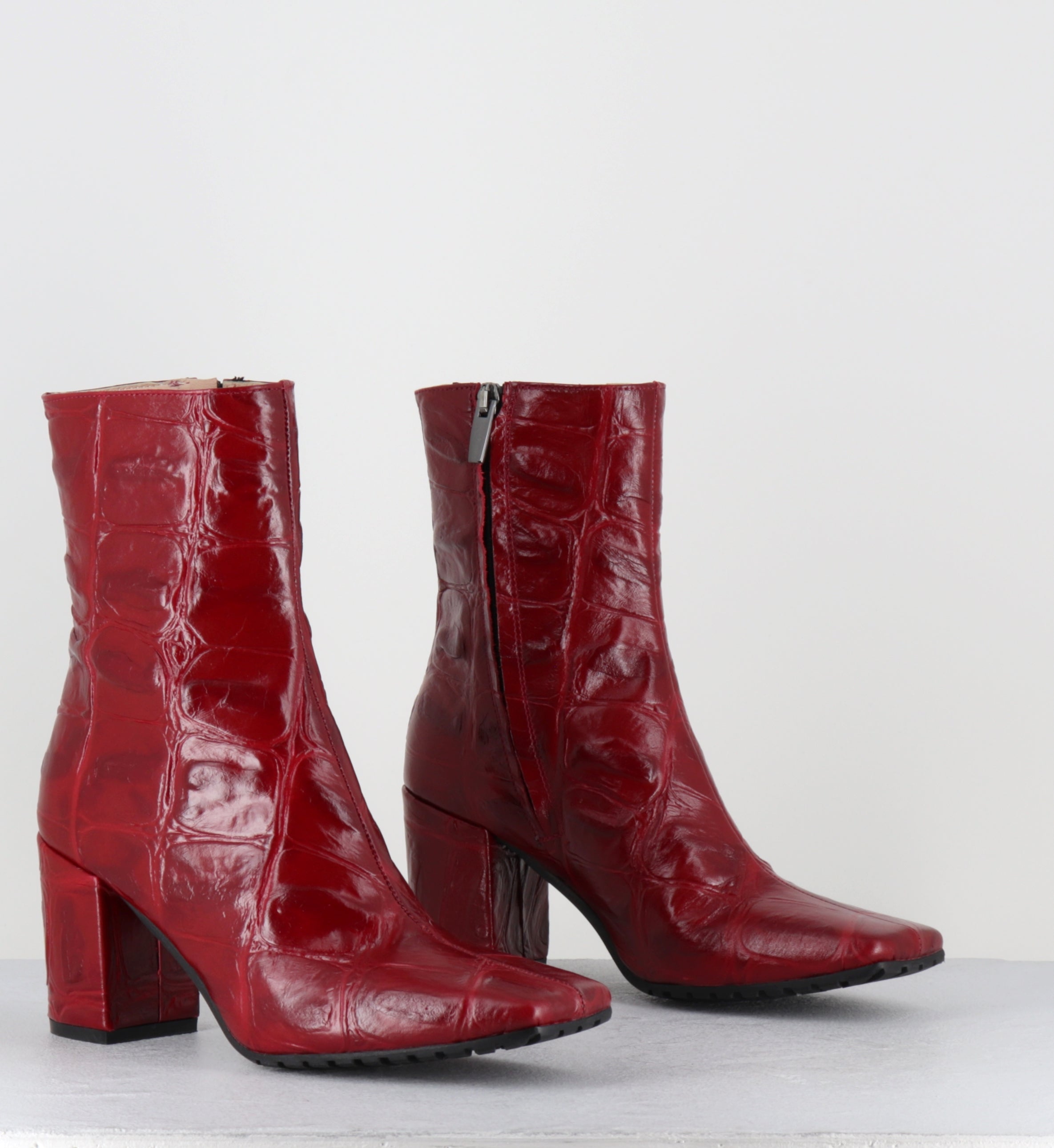 Bottines croco rouge bout carré - SANDRI COCCO BORDO