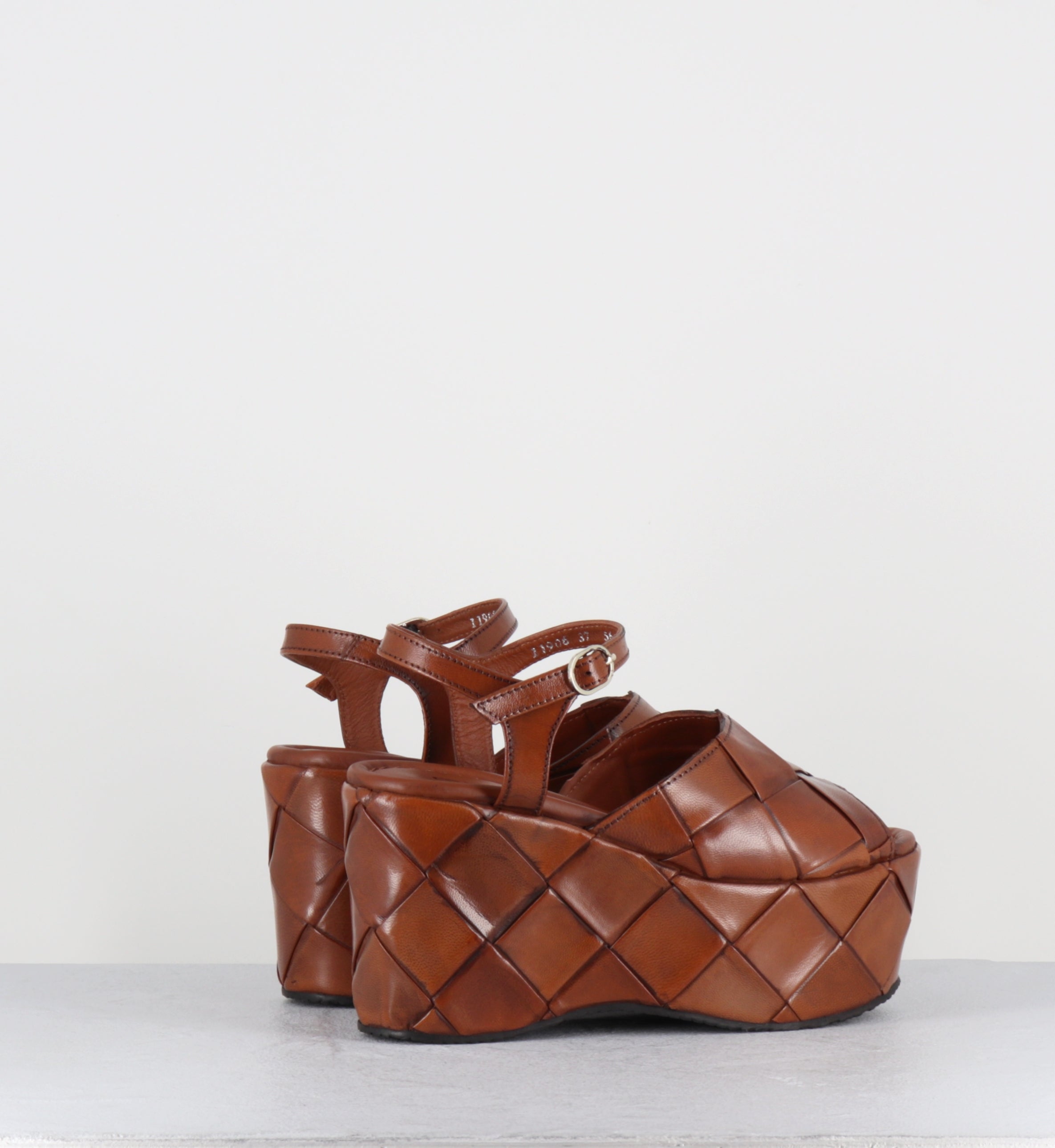 Sandales compensées en cuir camel - MORO TOFFE TRENZADO