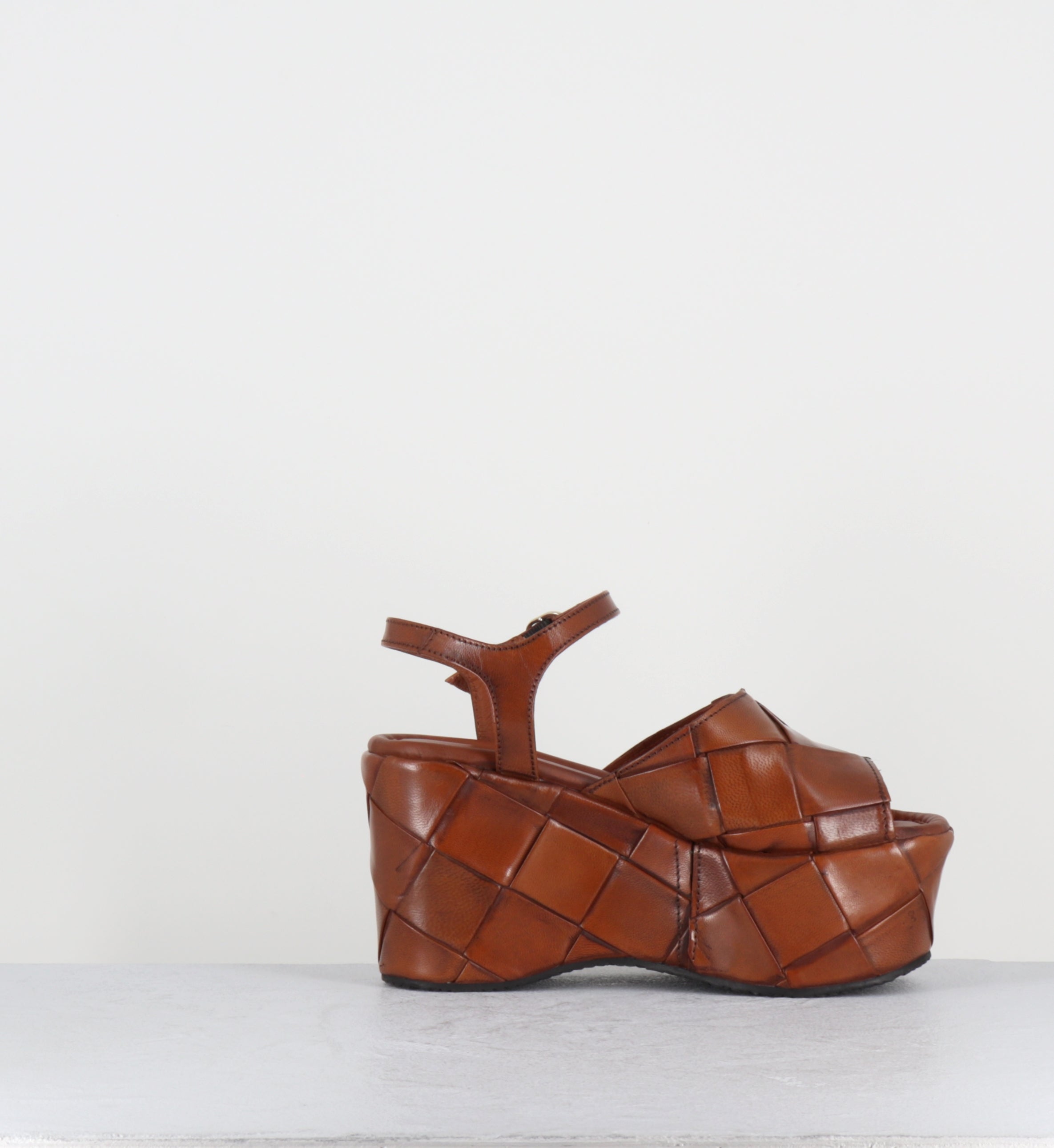 Sandales compensées en cuir camel - MORO TOFFE TRENZADO