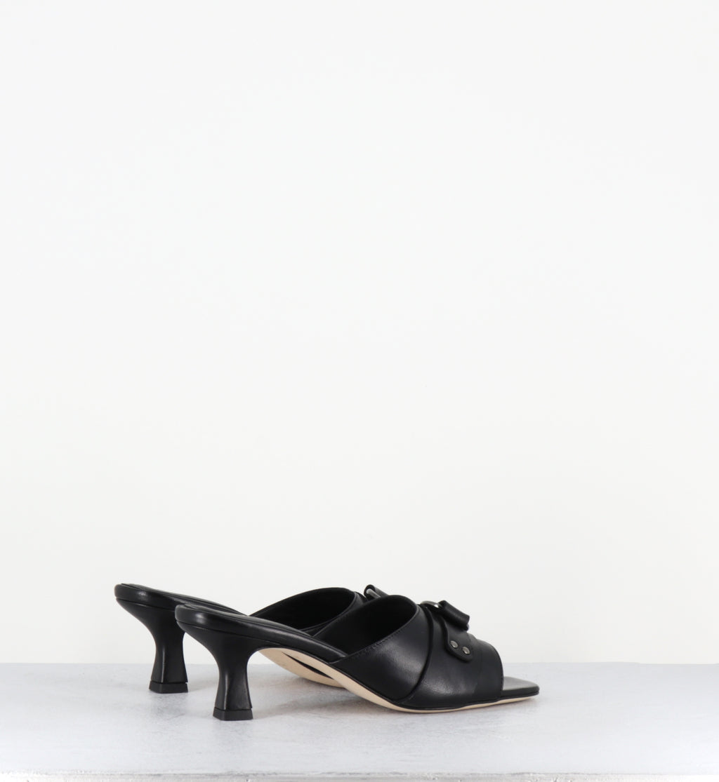 Mules à talon en cuir noir - PIDIO NAPPA NERO