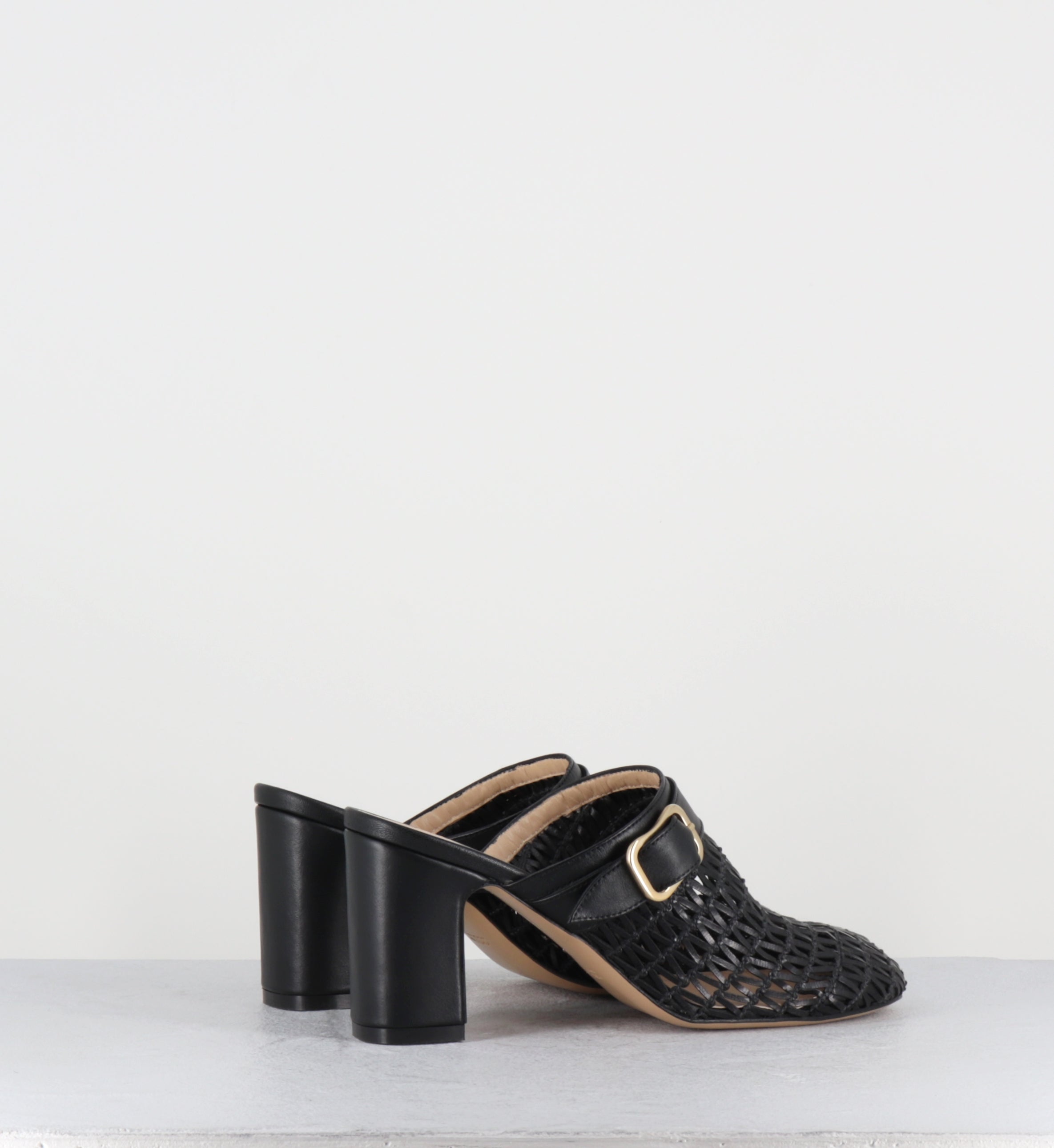 Mules sabot en cuir tressé noir - ANGEL VITELLO NERO