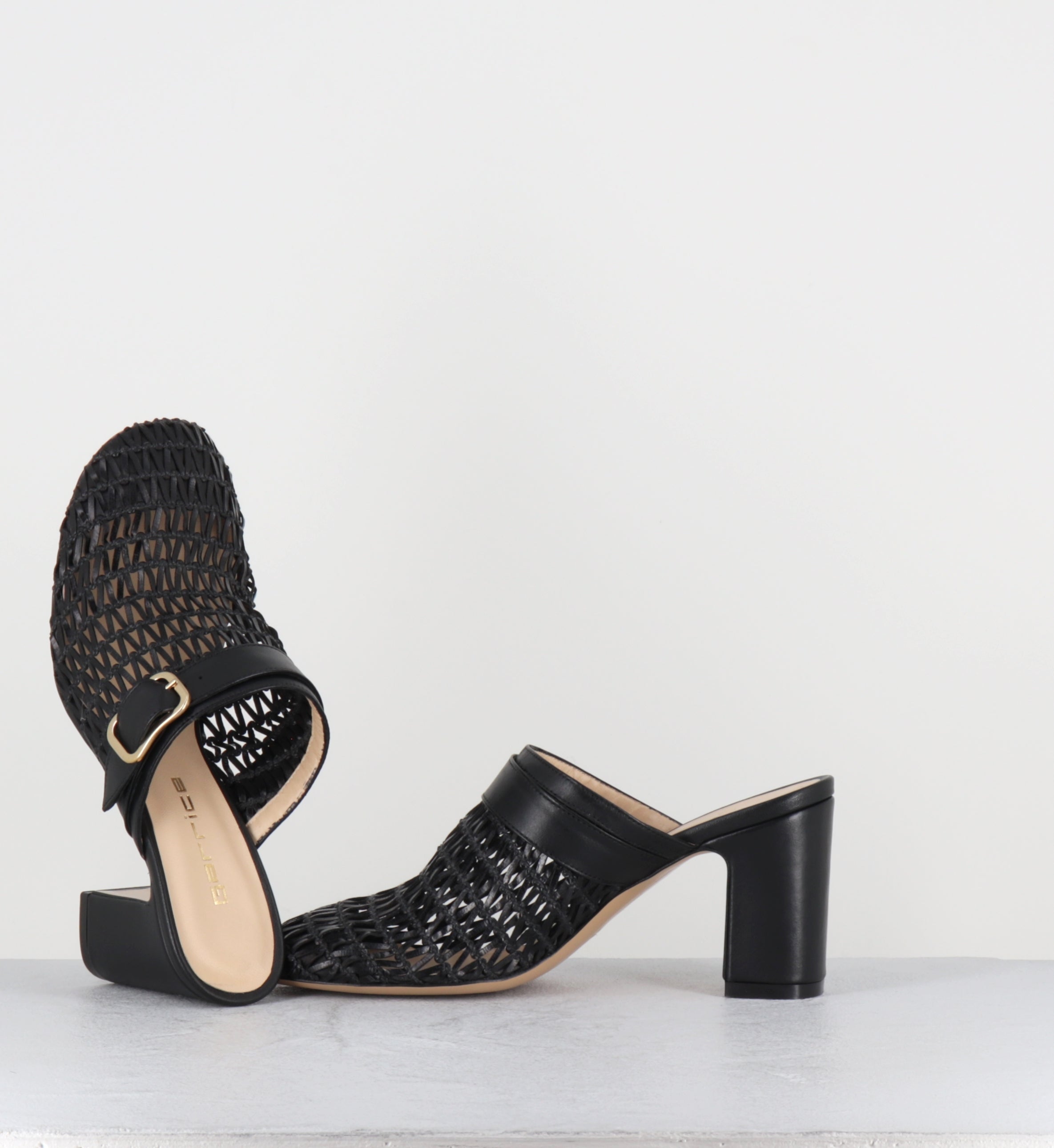 Mules sabot en cuir tressé noir - ANGEL VITELLO NERO