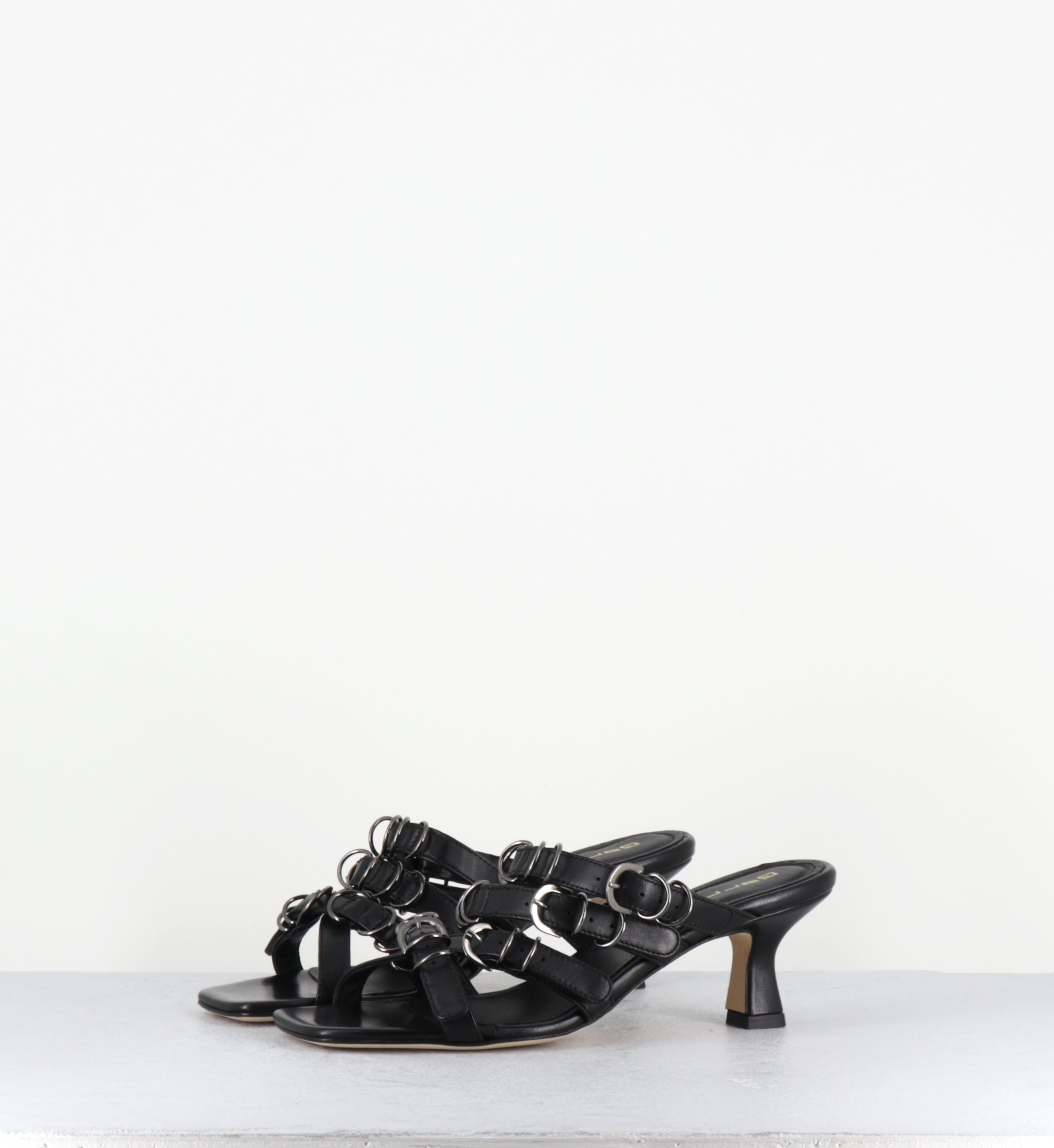 Mules cuir noir piercing - SARI NAPPA NERO