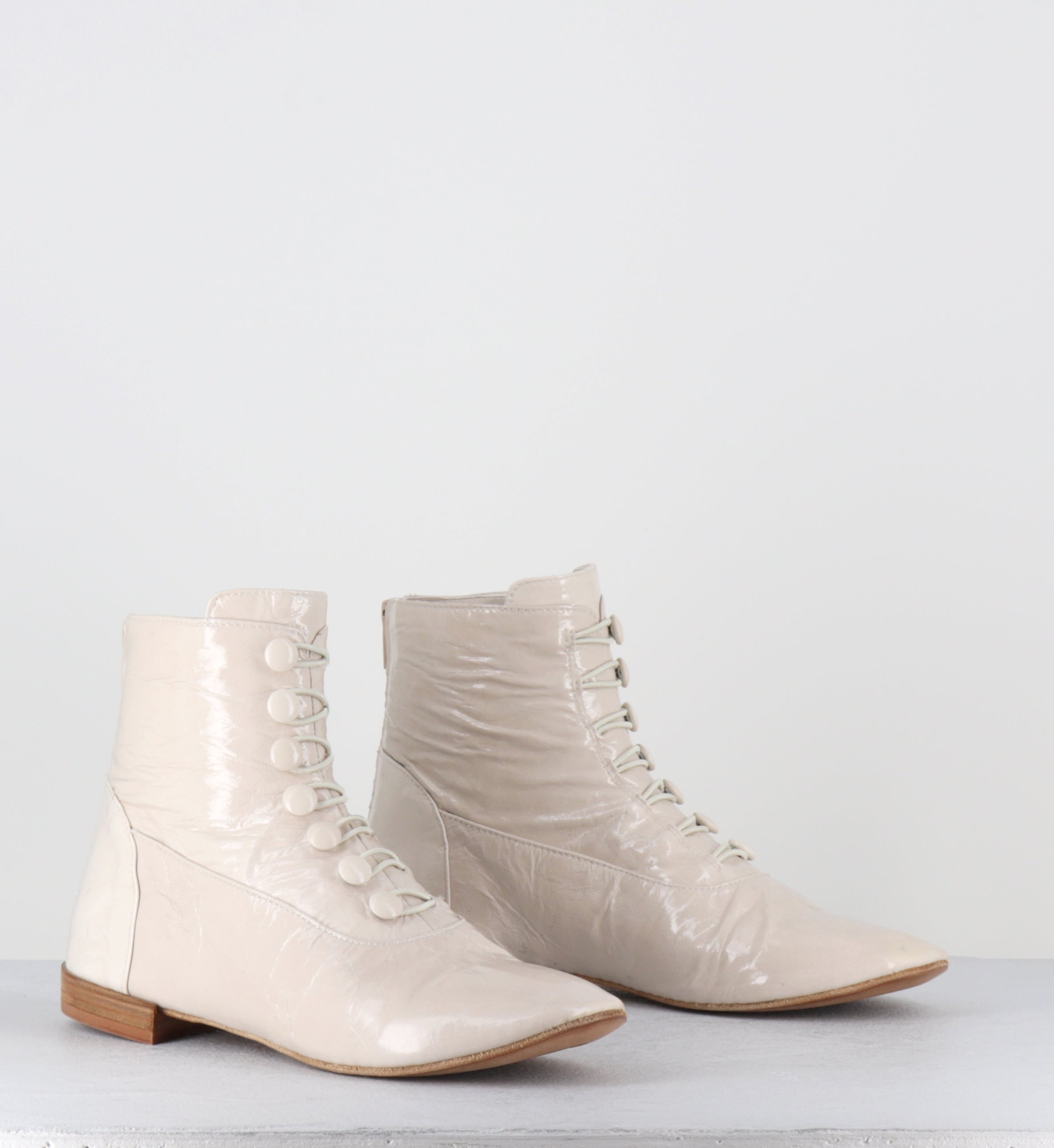 Boots à bouttons cuir vernis crème - NIVE VERNICE TAPIOCA